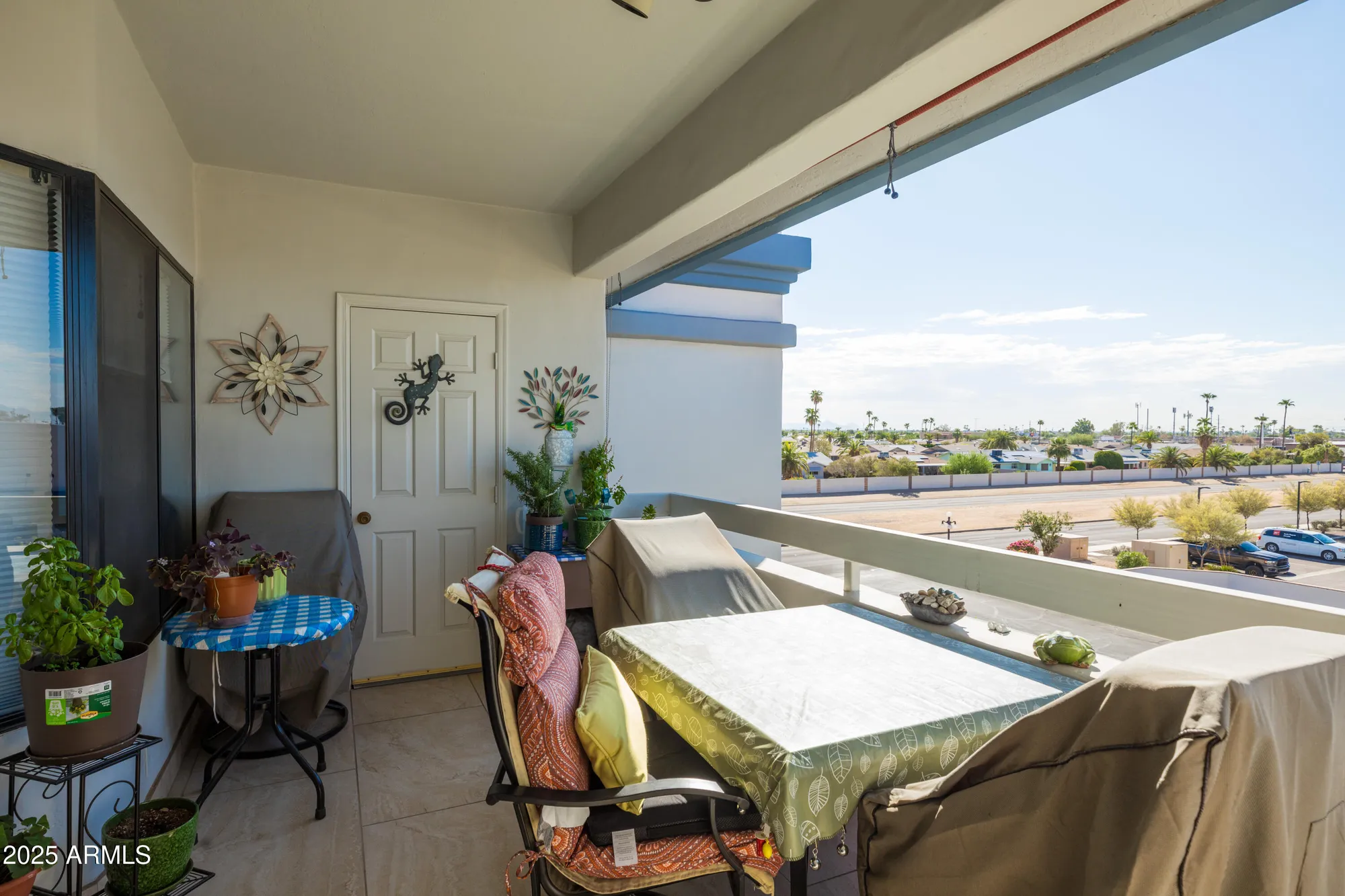 Property Slideshow image 22 of 41 | 17404 n 99th ave unit 333, Sun City, AZ, 85373