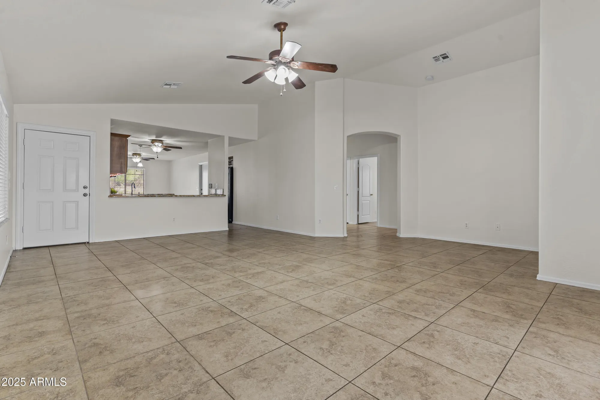 Property Slideshow image 4 of 30 | 14033 w two guns trl, Surprise, AZ, 85374