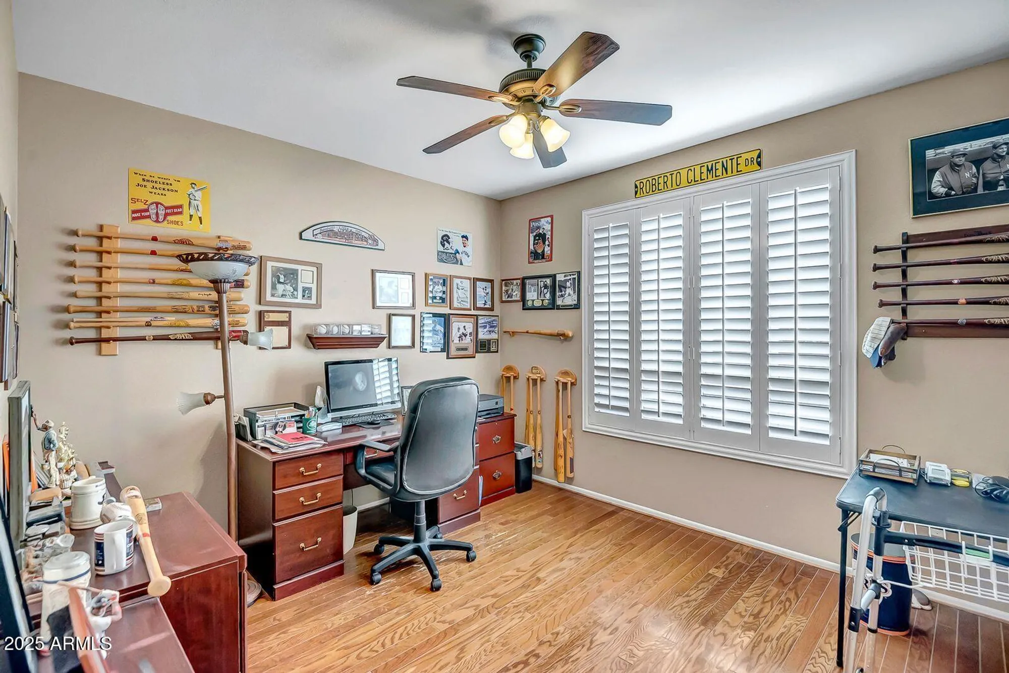 Property Slideshow image 20 of 27 | 20304 n windy walk ct, Surprise, AZ, 85374