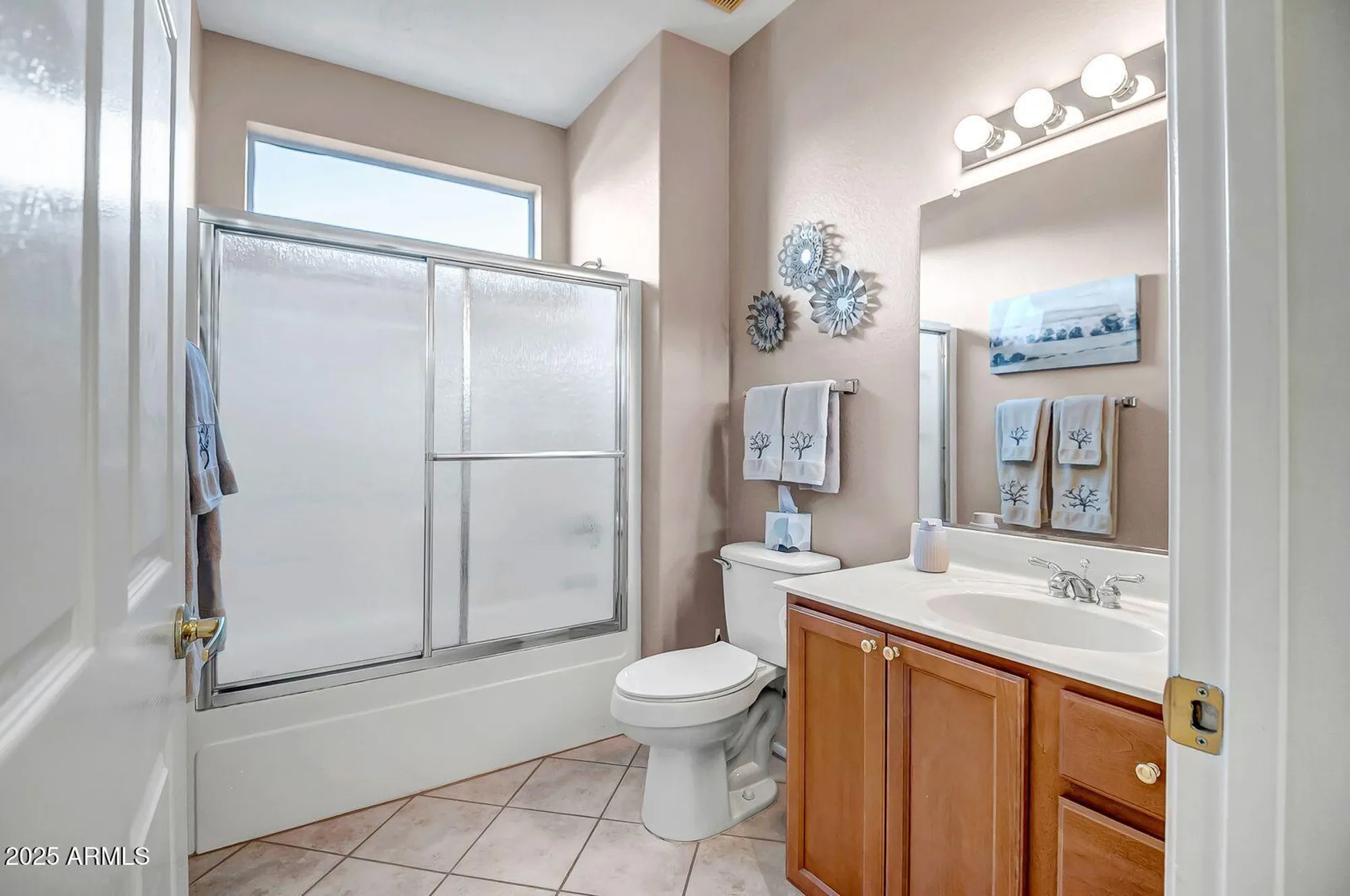 Property Slideshow image 19 of 27 | 20304 n windy walk ct, Surprise, AZ, 85374