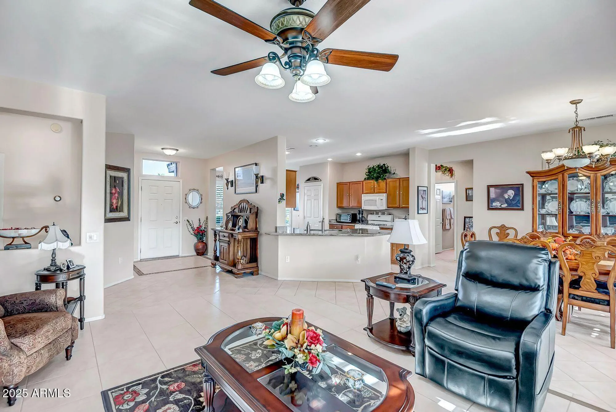 Property Slideshow image 8 of 27 | 20304 n windy walk ct, Surprise, AZ, 85374
