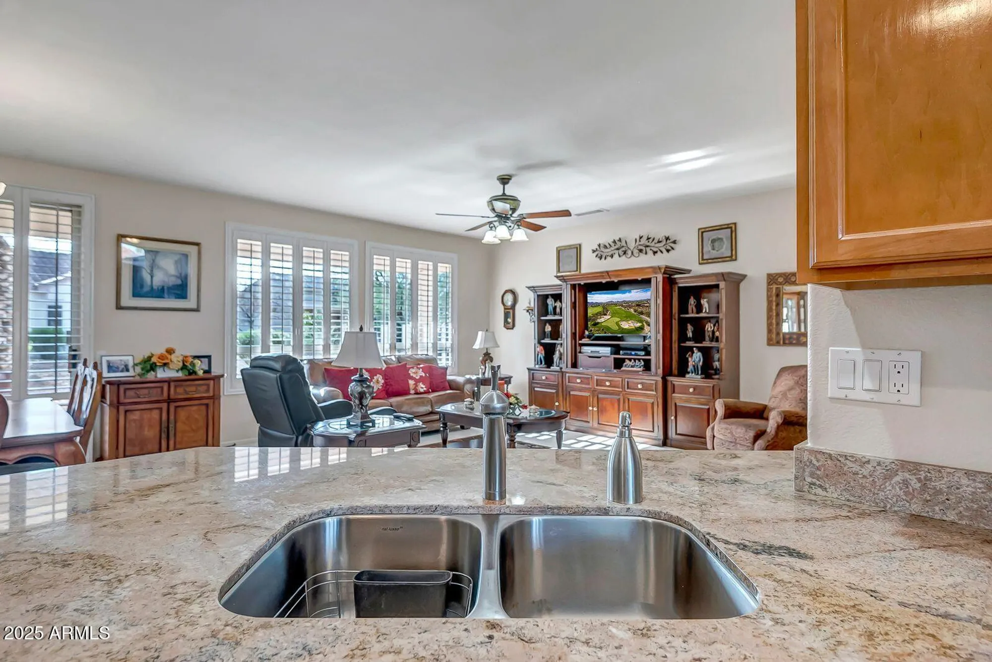 Property Slideshow image 12 of 27 | 20304 n windy walk ct, Surprise, AZ, 85374