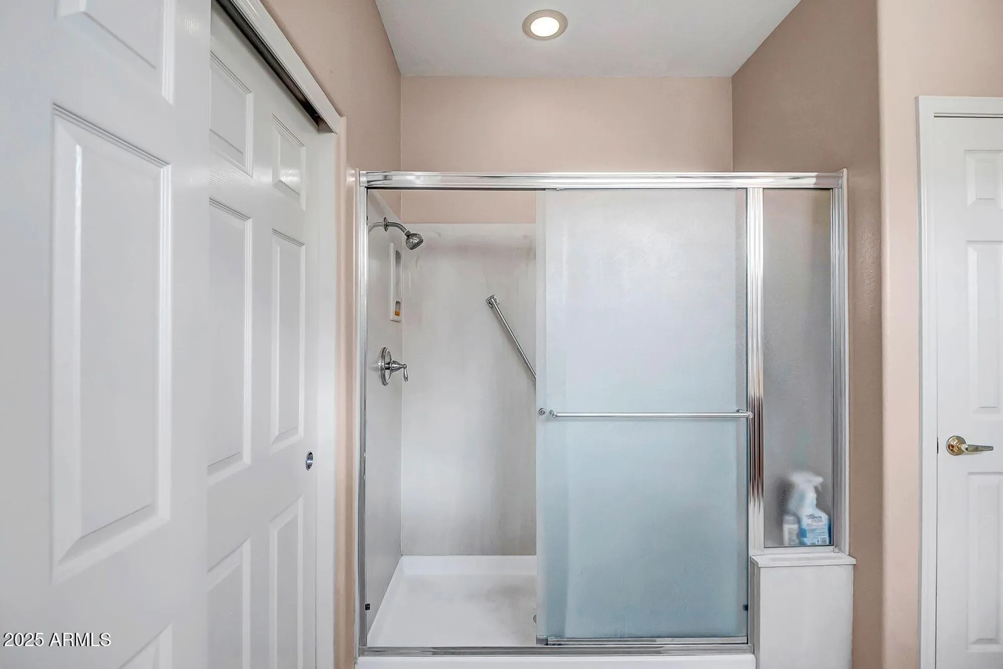 Property Slideshow image 17 of 27 | 20304 n windy walk ct, Surprise, AZ, 85374