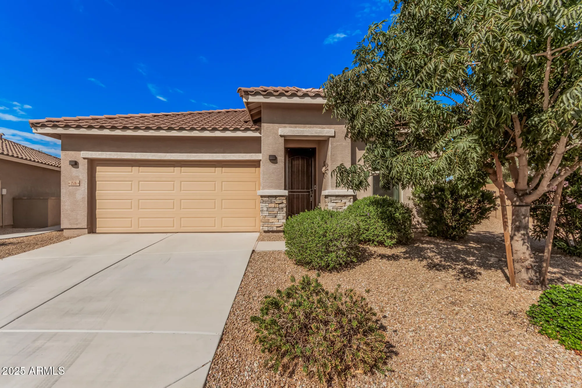 Property Slideshow image 1 of 36 | 2536 e paseo dr, Casa Grande, AZ, 85194