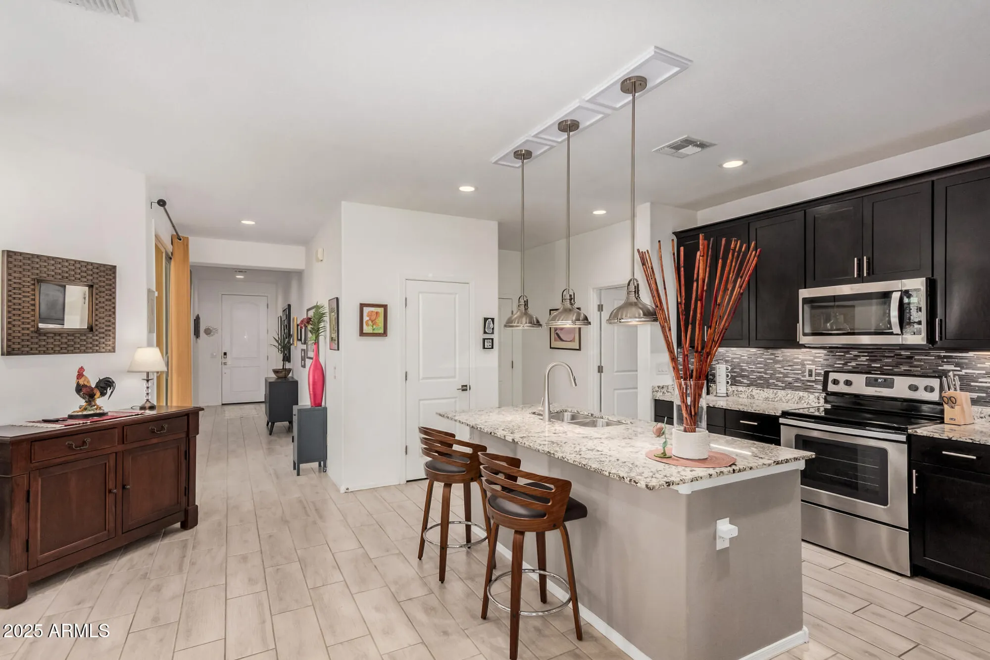 Property Slideshow image 4 of 36 | 2536 e paseo dr, Casa Grande, AZ, 85194