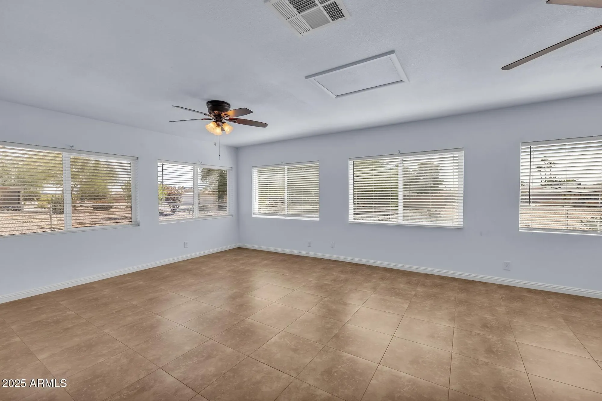 Property Slideshow image 6 of 43 | 19845 n welk dr, Sun City, AZ, 85373