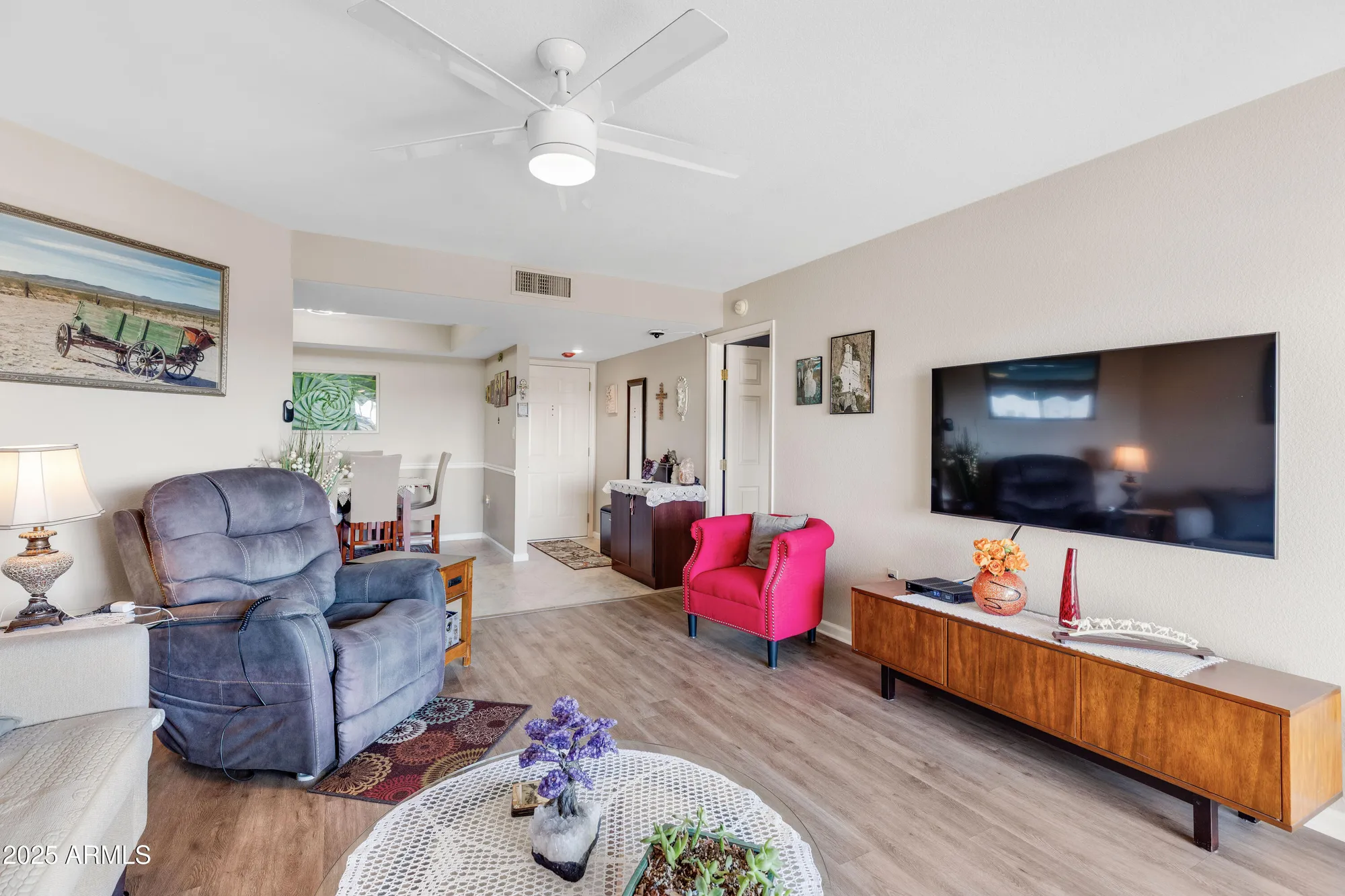 Property Slideshow image 4 of 41 | 17404 n 99th ave unit 333, Sun City, AZ, 85373
