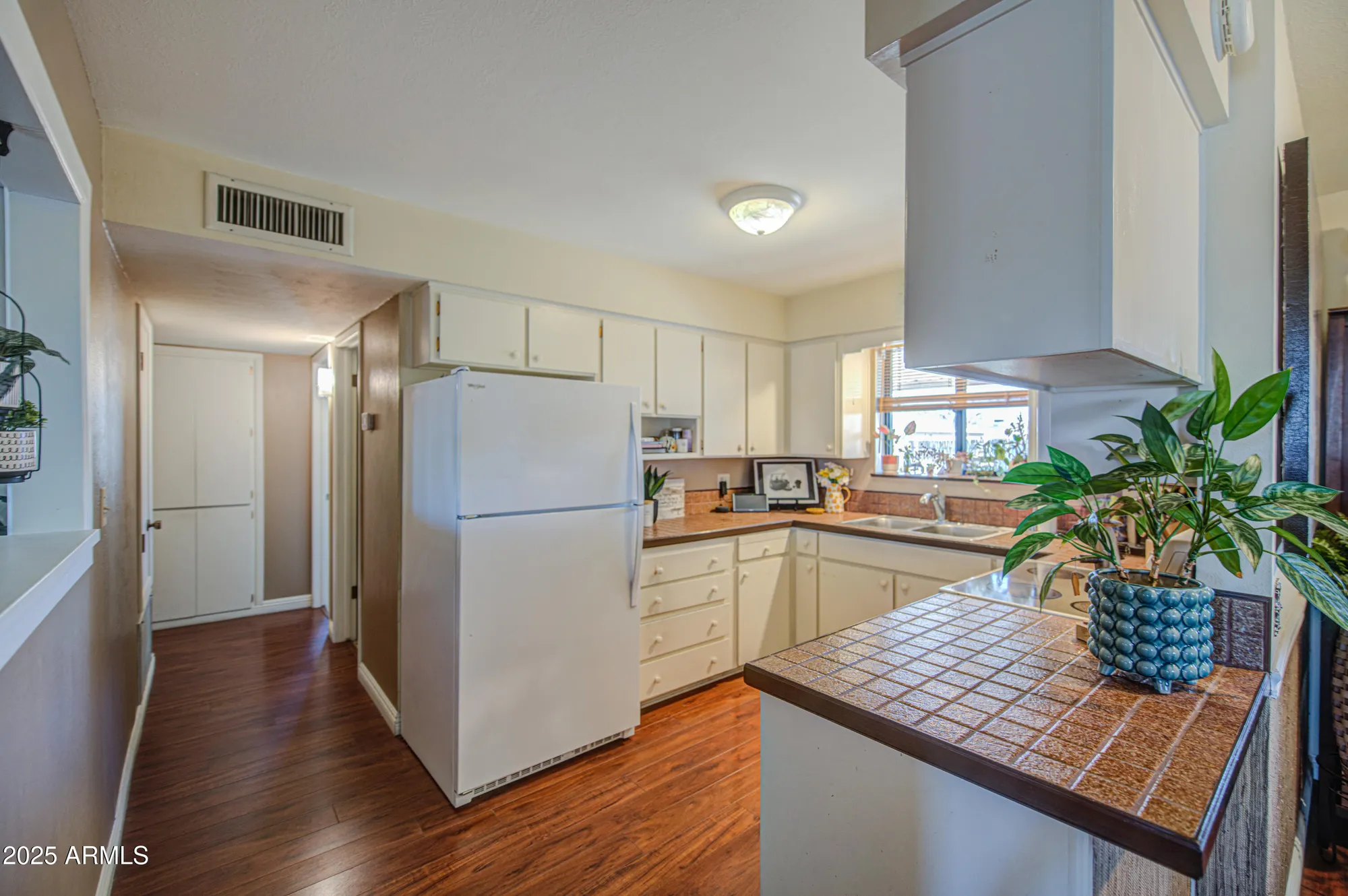 Property Slideshow image 7 of 35 | 5331 e dodge st, Mesa, AZ, 85205