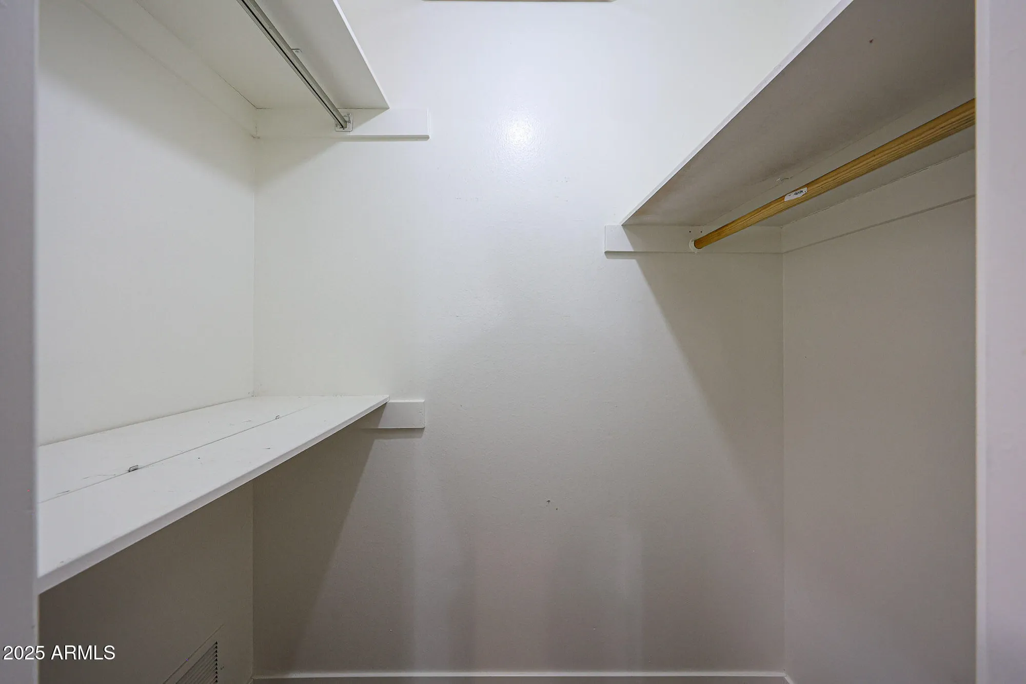 Property Slideshow image 31 of 47 | 10710 w el capitan cir, Sun City, AZ, 85351