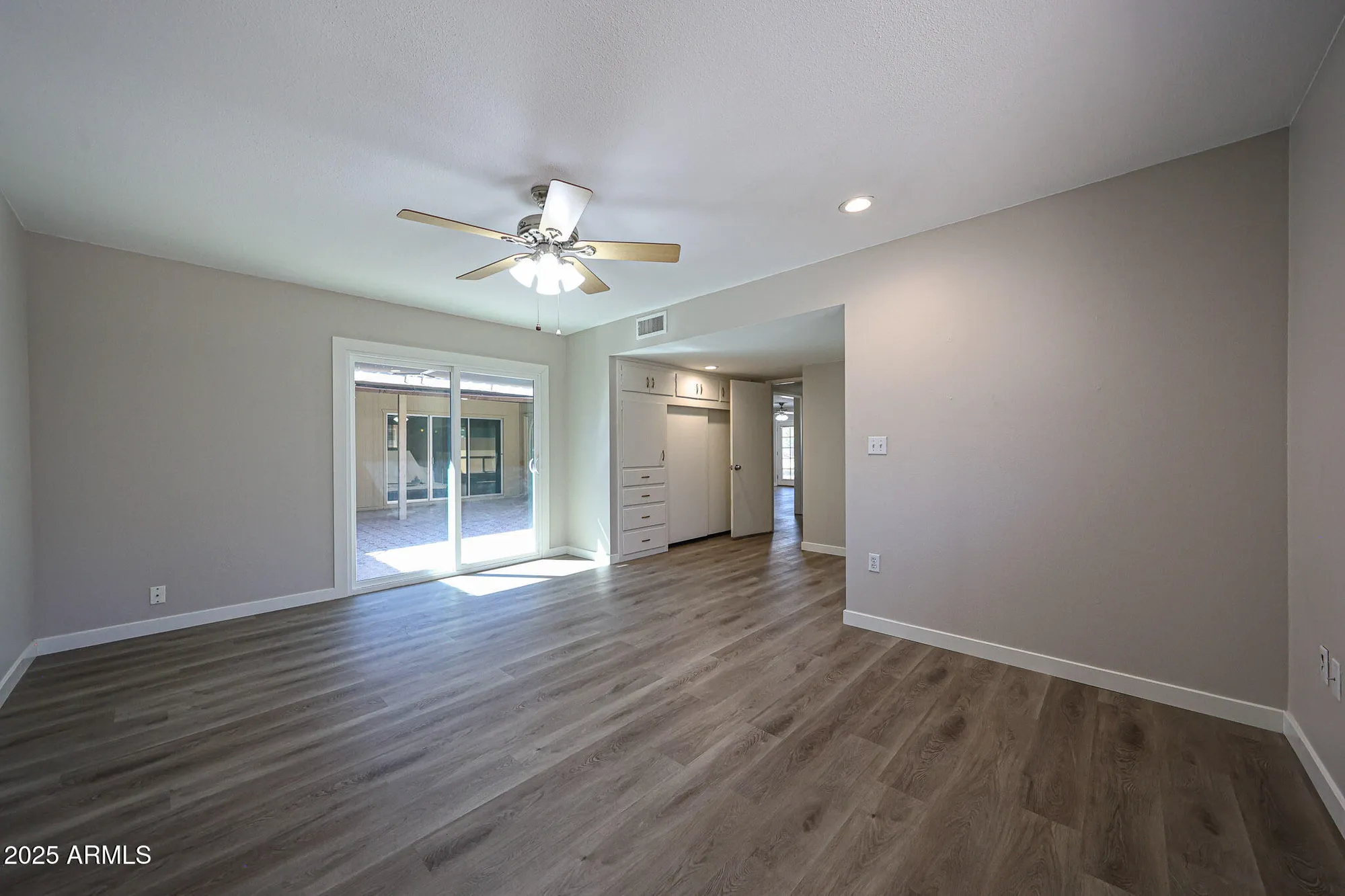 Property Slideshow image 35 of 47 | 10710 w el capitan cir, Sun City, AZ, 85351