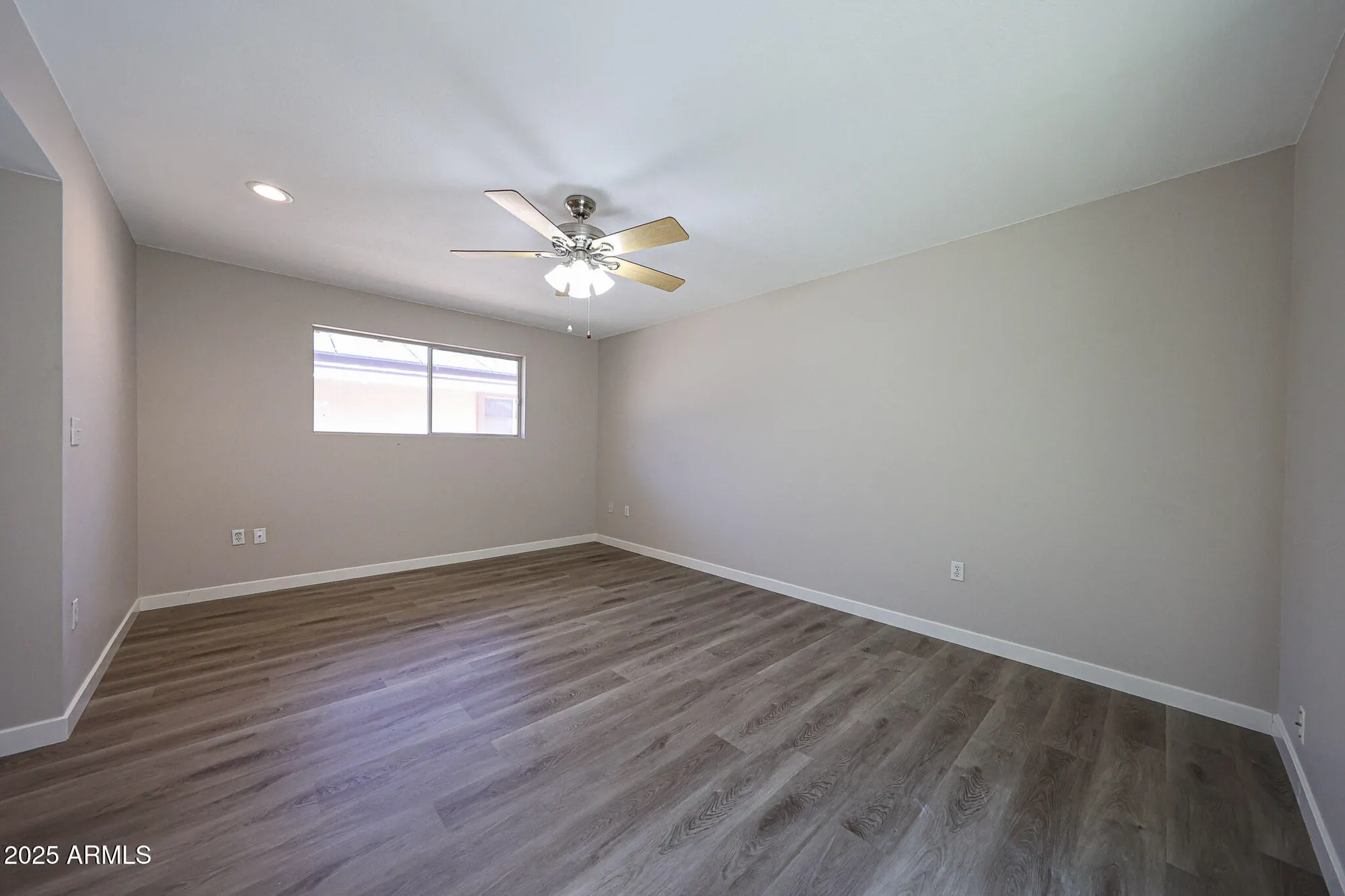 Property Slideshow image 33 of 47 | 10710 w el capitan cir, Sun City, AZ, 85351