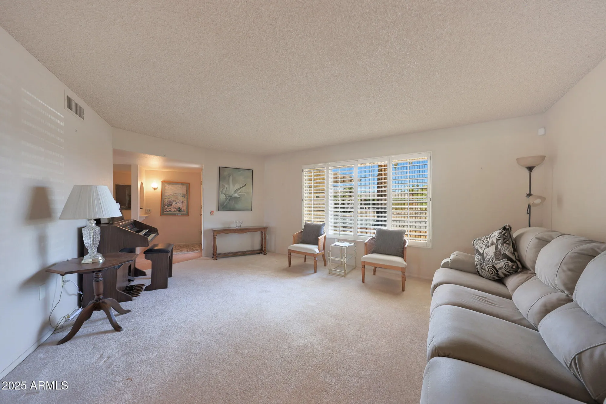 Property Slideshow image 2 of 60 | 11006 w acacia dr, Sun City, AZ, 85373