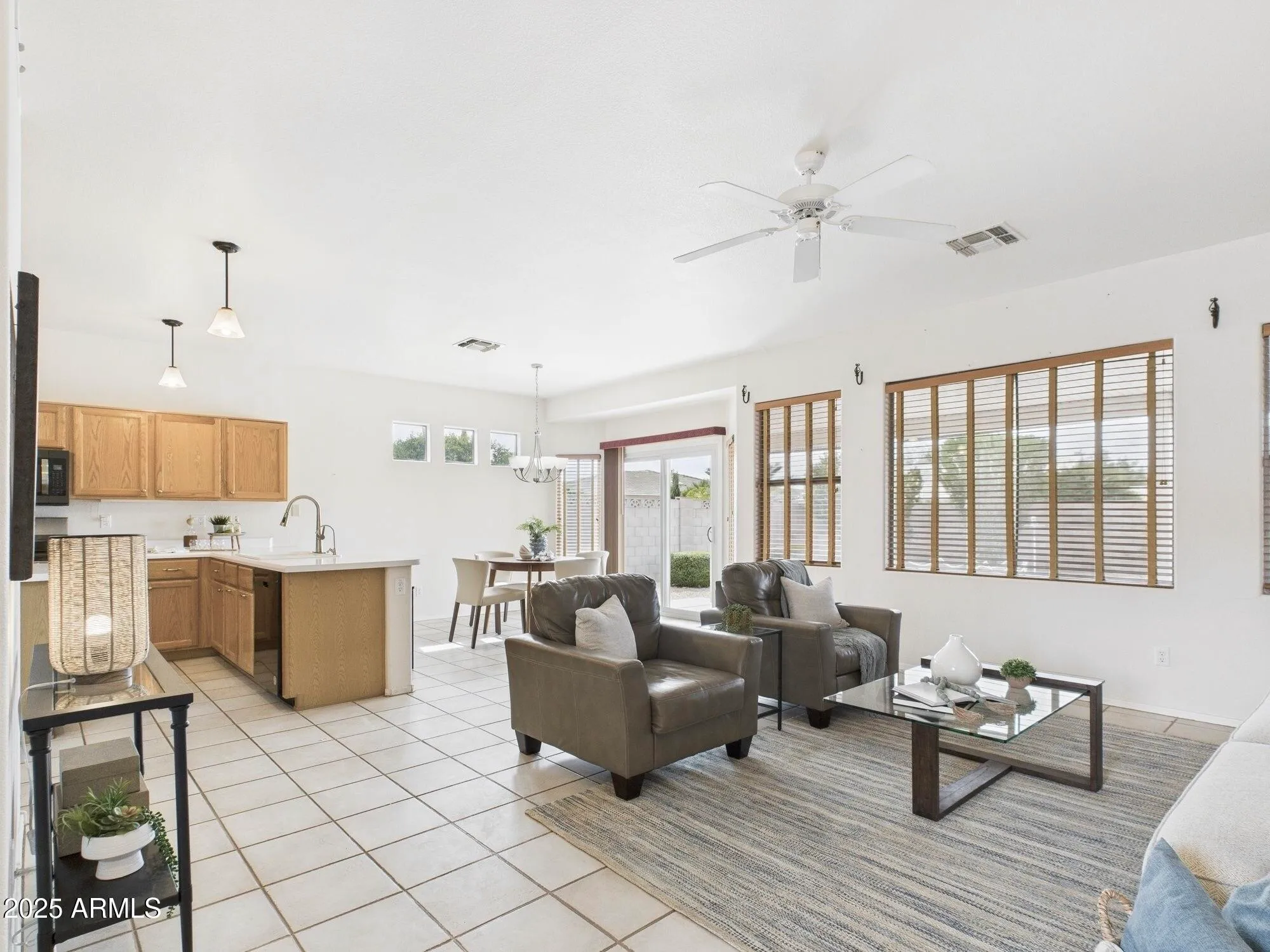 Property Slideshow image 5 of 33 | 6050 s crosscreek ct, Chandler, AZ, 85249