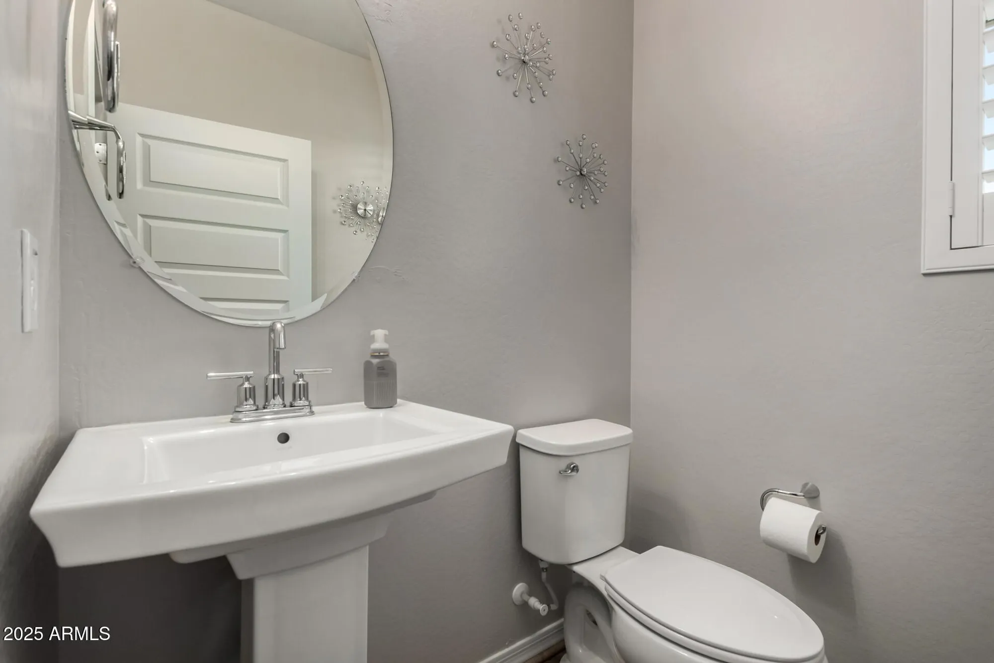 Property Slideshow image 25 of 52 | 5644 n 206th gln, Buckeye, AZ, 85396