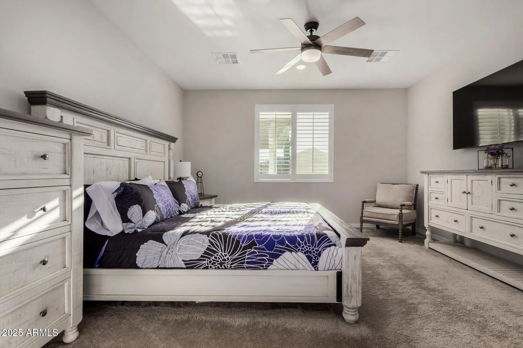 Property Slideshow image 14 of 52 | 5644 n 206th gln, Buckeye, AZ, 85396