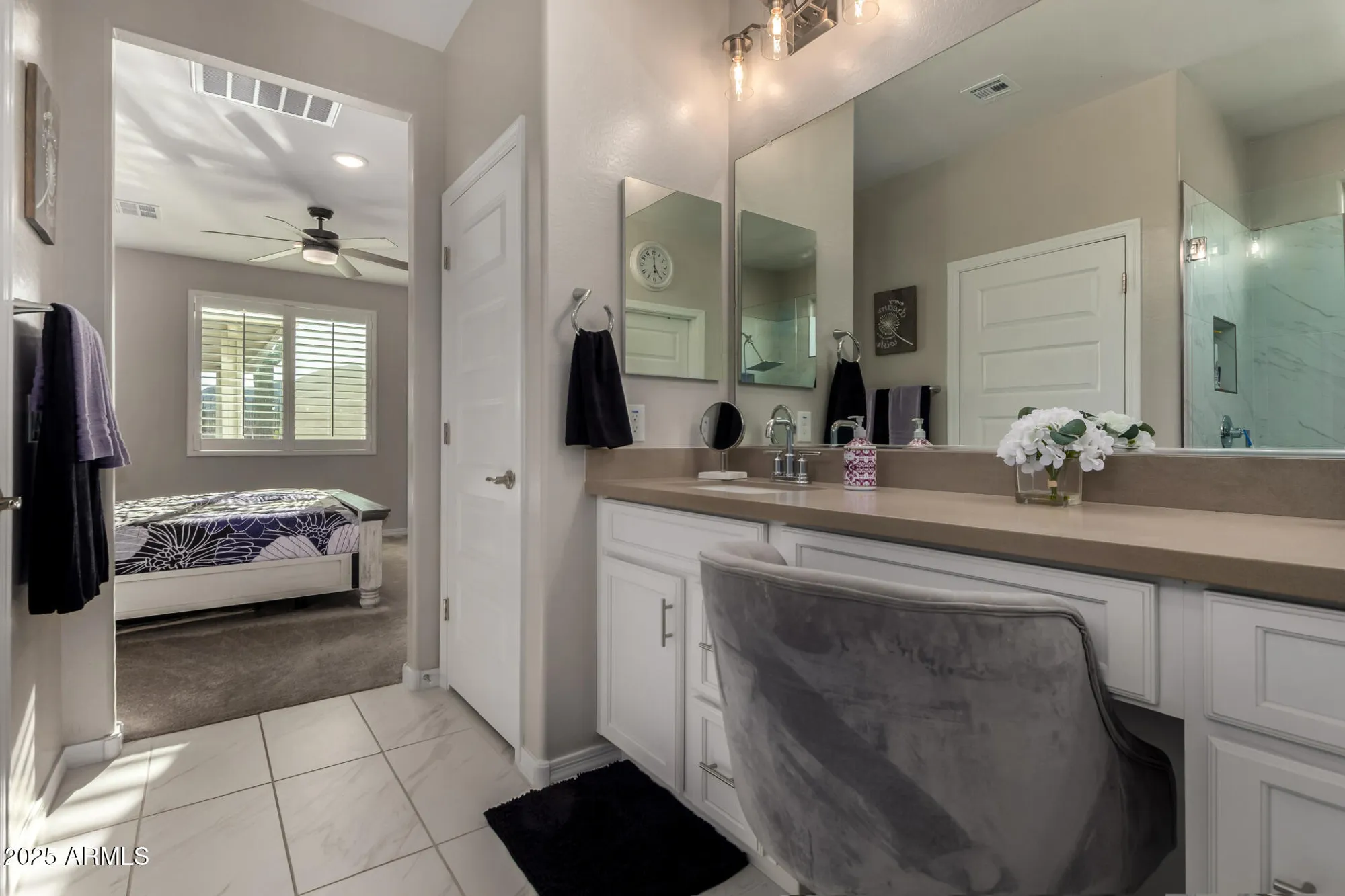 Property Slideshow image 15 of 52 | 5644 n 206th gln, Buckeye, AZ, 85396