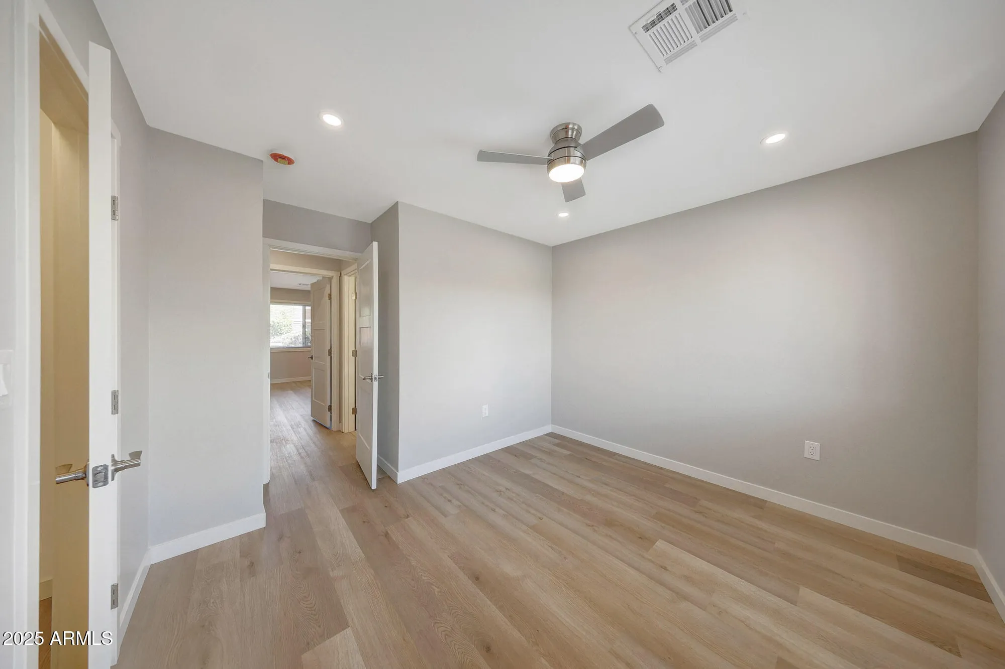 Property Slideshow image 27 of 55 | 20002 n signal butte cir, Sun City, AZ, 85373