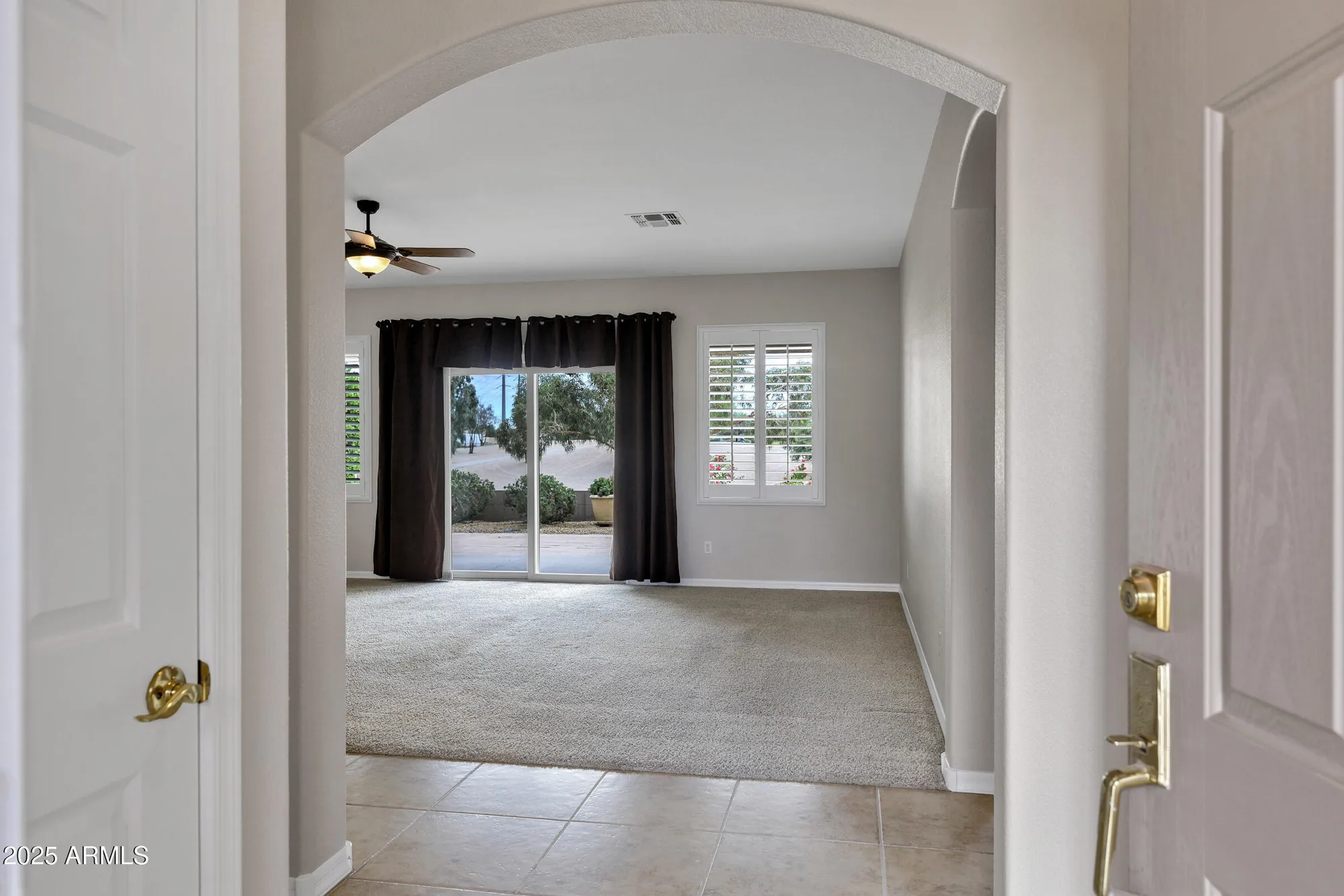 Property Slideshow image 5 of 51 | 6103 s huachuca way, Chandler, AZ, 85249