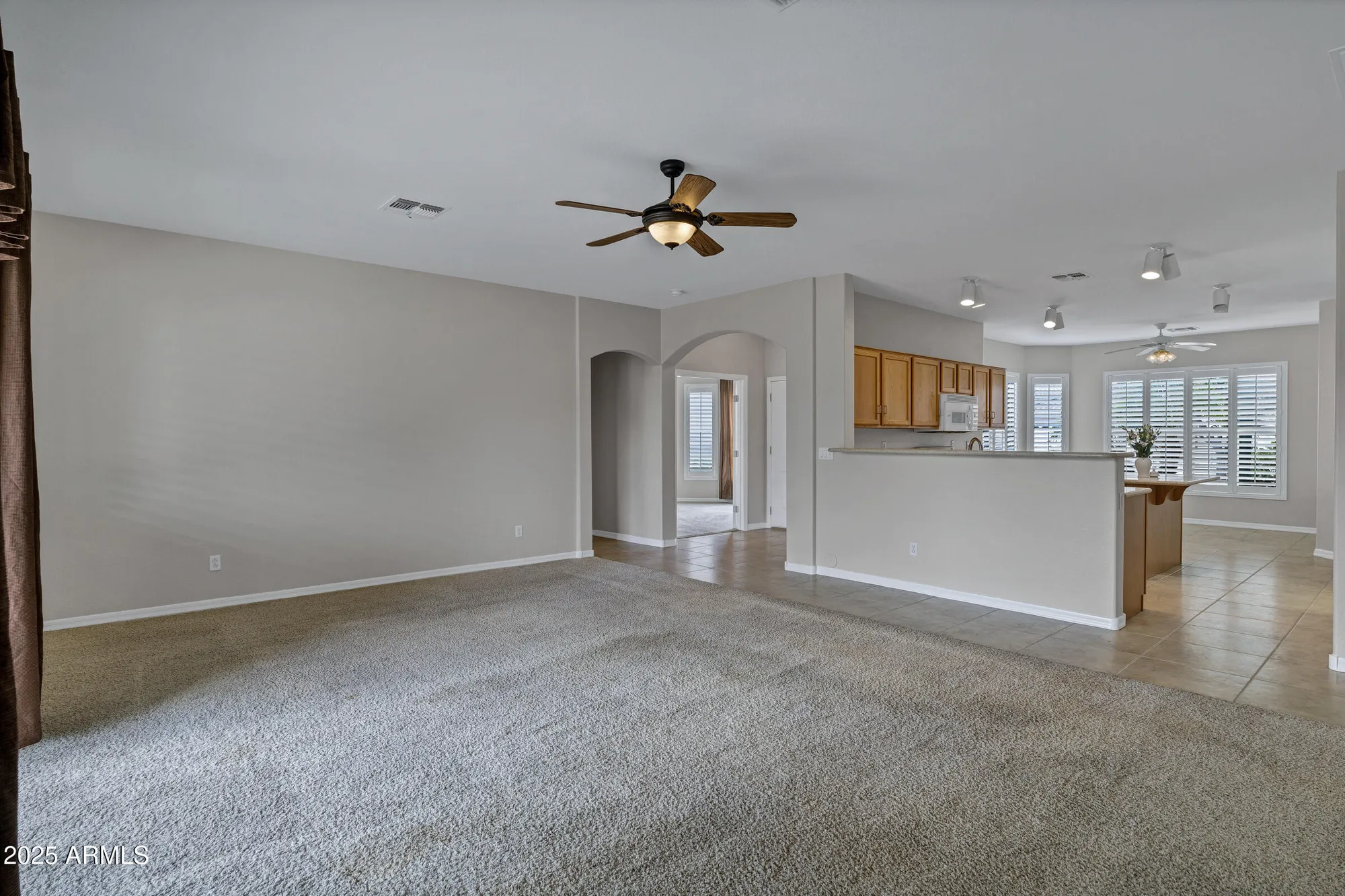 Property Slideshow image 11 of 51 | 6103 s huachuca way, Chandler, AZ, 85249