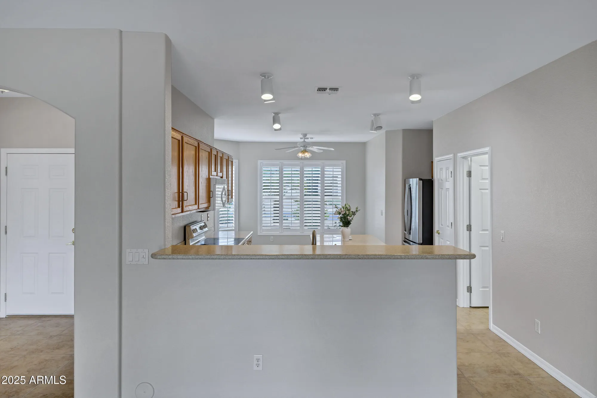 Property Slideshow image 13 of 51 | 6103 s huachuca way, Chandler, AZ, 85249