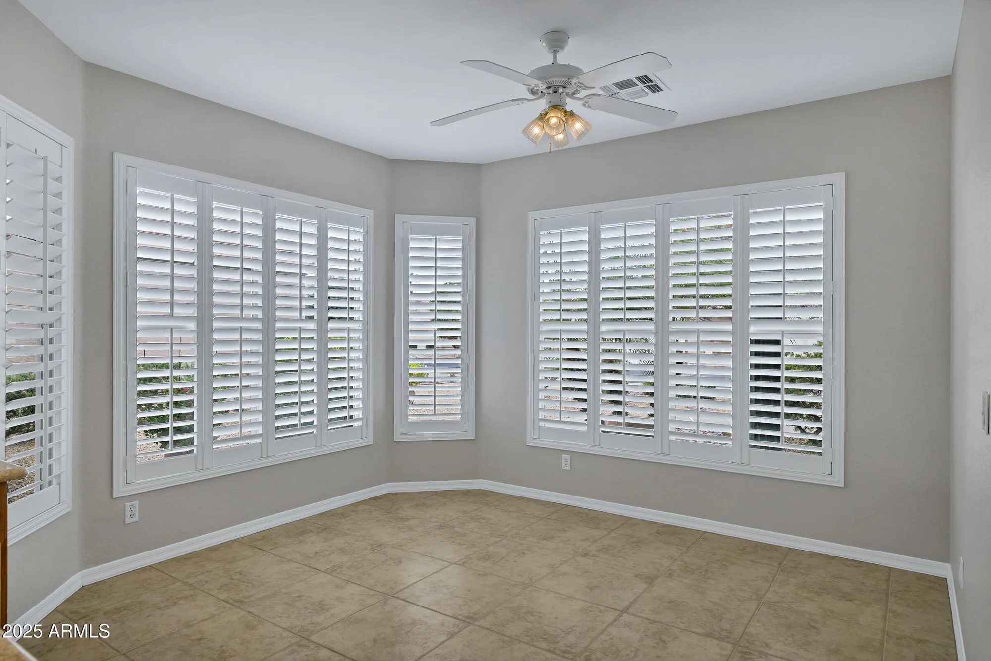 Property Slideshow image 19 of 51 | 6103 s huachuca way, Chandler, AZ, 85249