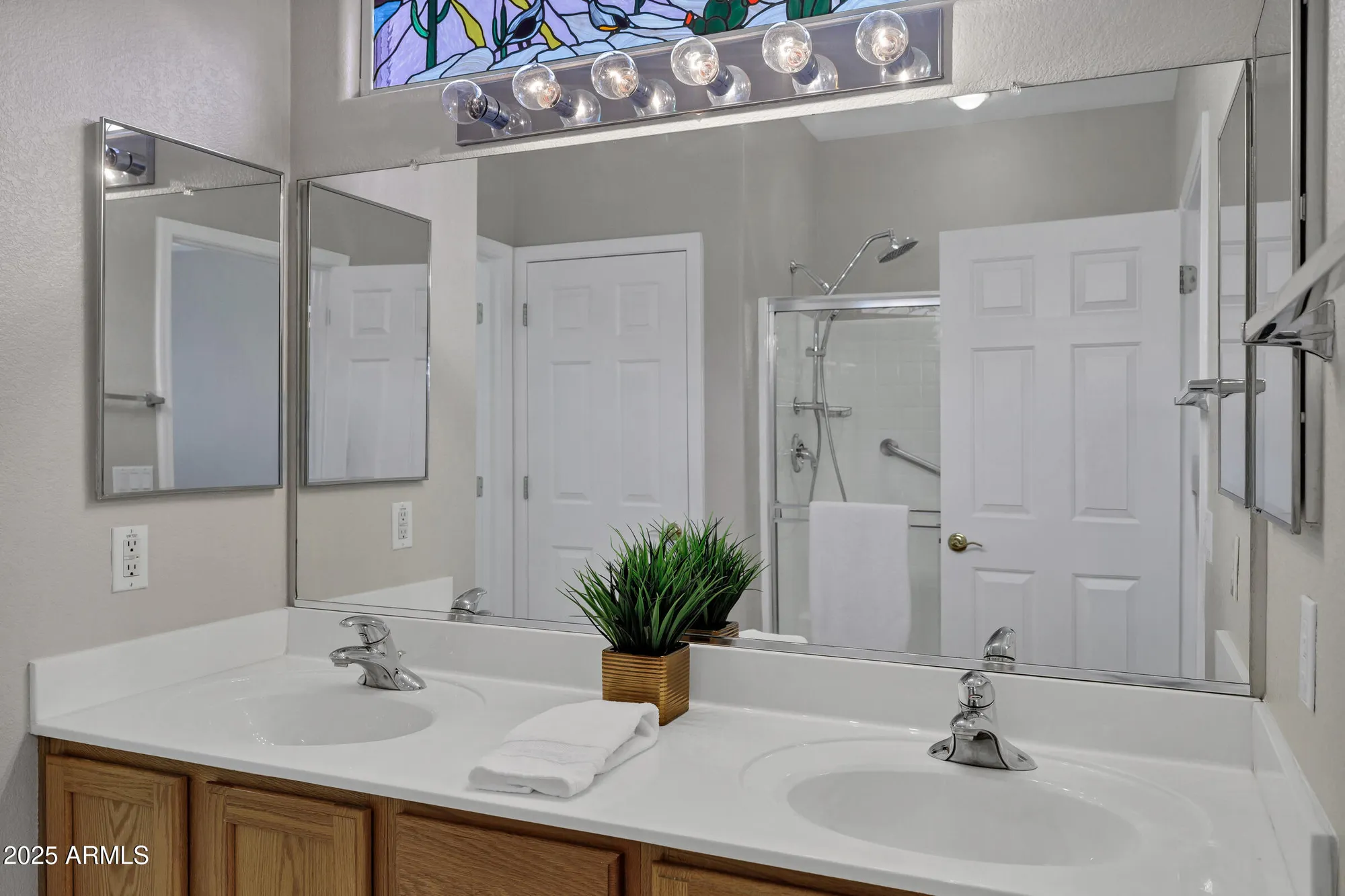 Property Slideshow image 24 of 51 | 6103 s huachuca way, Chandler, AZ, 85249