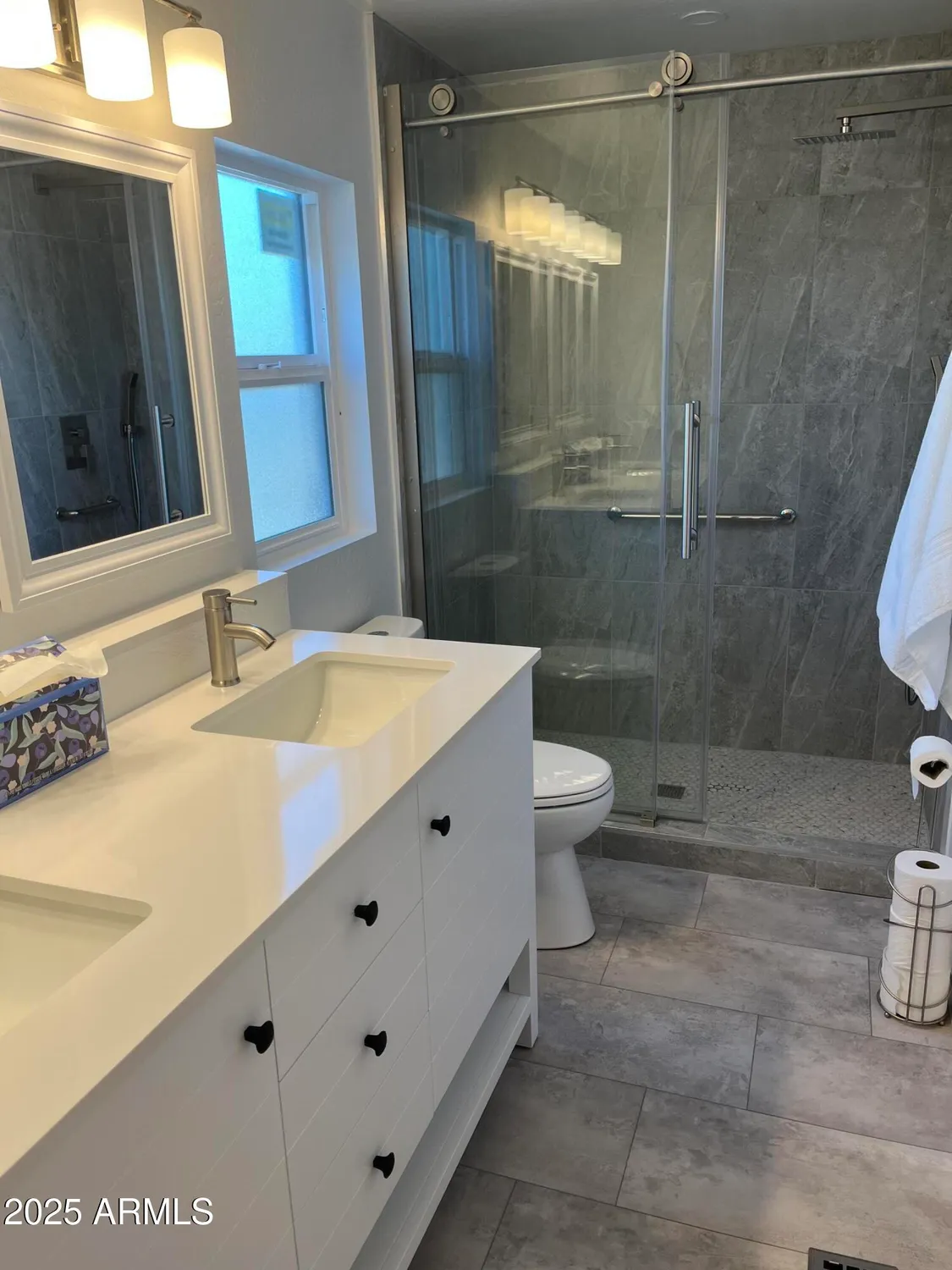 Property Slideshow image 24 of 28 | 26429 s navajo pl, Sun Lakes, AZ, 85248