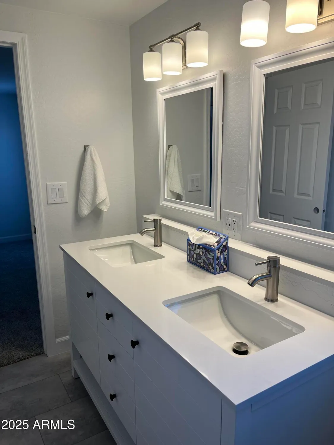 Property Slideshow image 22 of 28 | 26429 s navajo pl, Sun Lakes, AZ, 85248