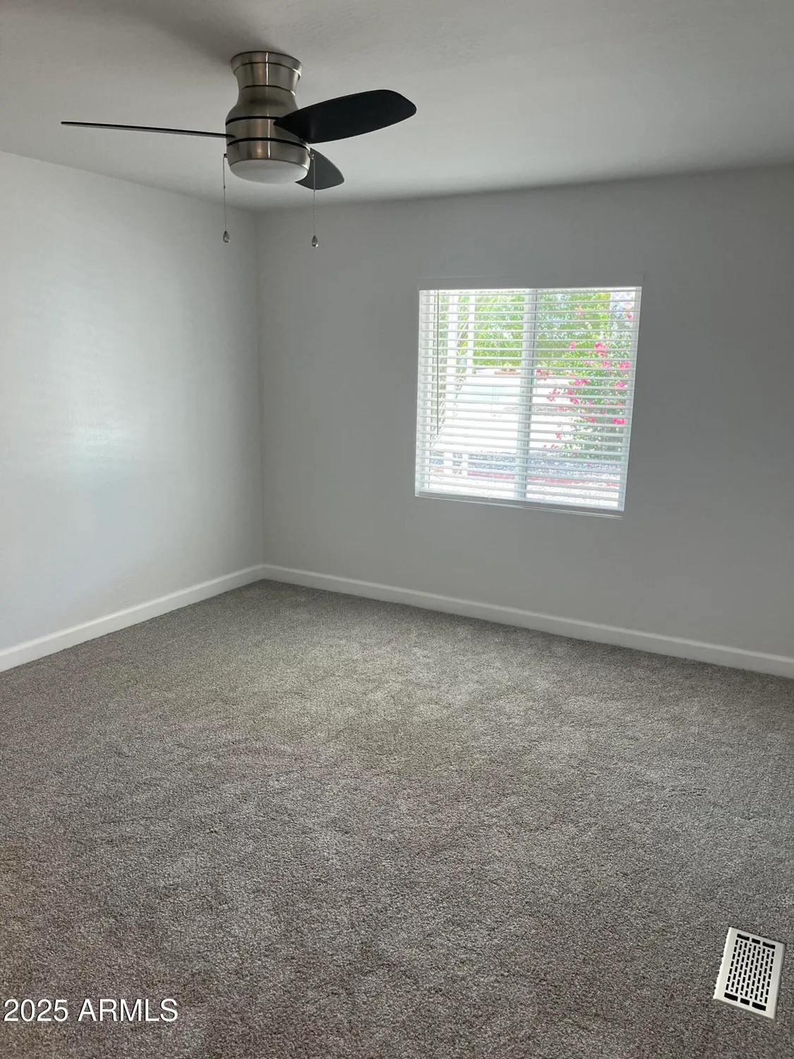 Property Slideshow image 12 of 28 | 26429 s navajo pl, Sun Lakes, AZ, 85248