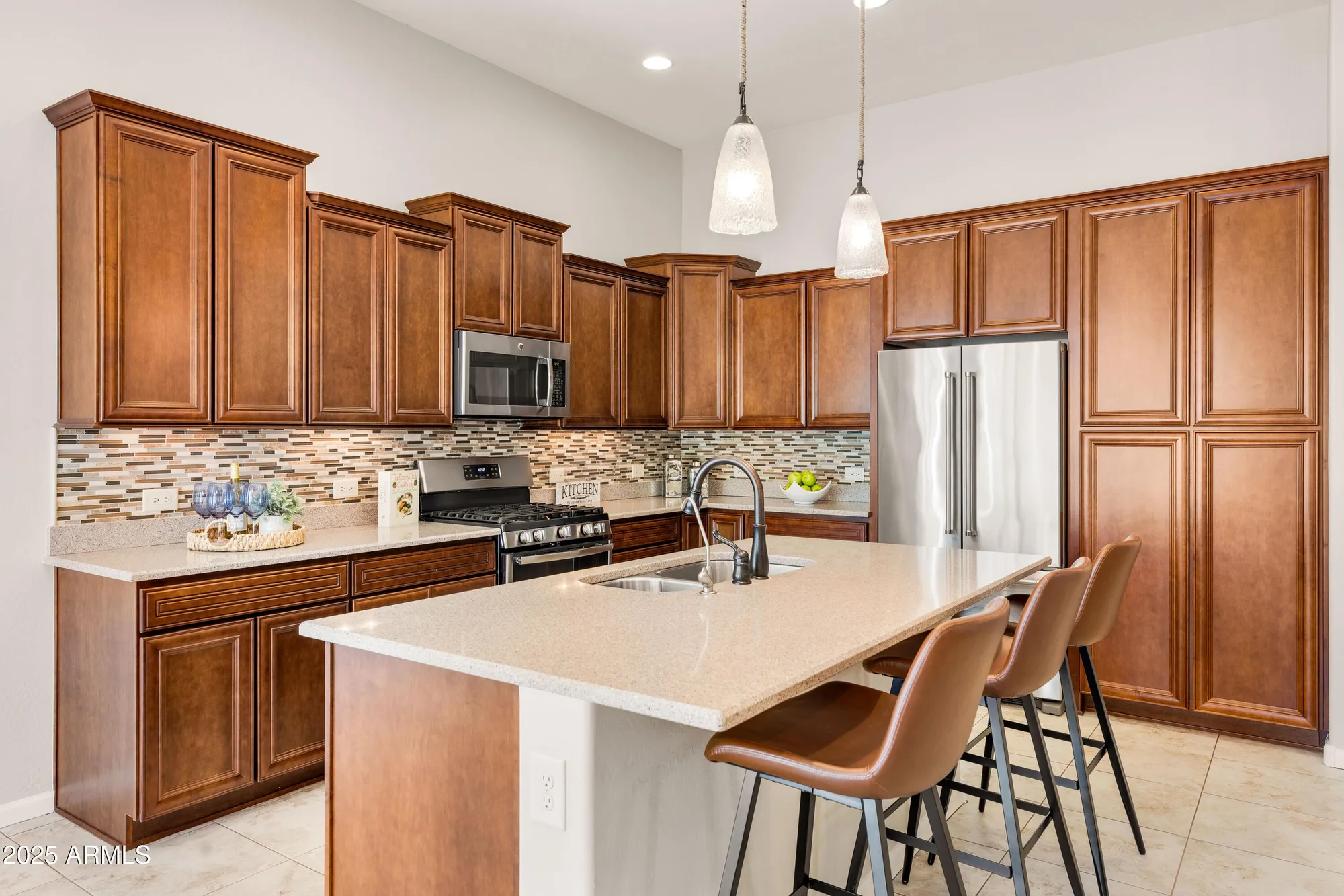 Property Slideshow image 11 of 34 | 16898 w almeria rd, Goodyear, AZ, 85395