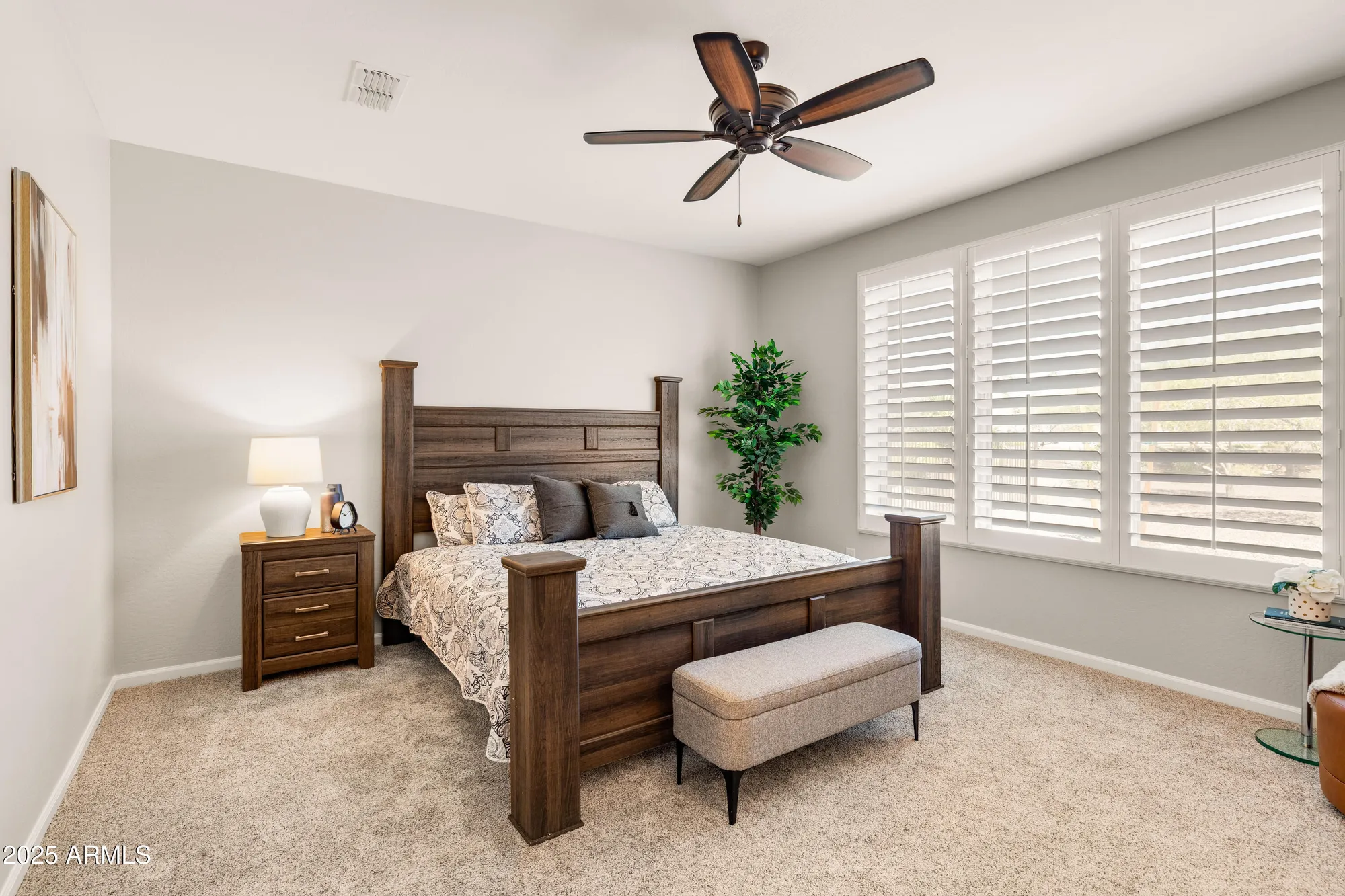 Property Slideshow image 16 of 34 | 16898 w almeria rd, Goodyear, AZ, 85395