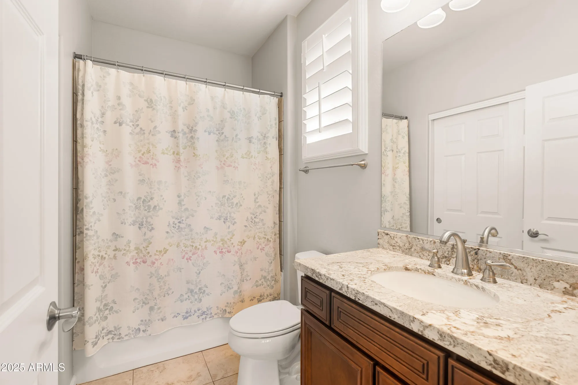 Property Slideshow image 25 of 34 | 16898 w almeria rd, Goodyear, AZ, 85395