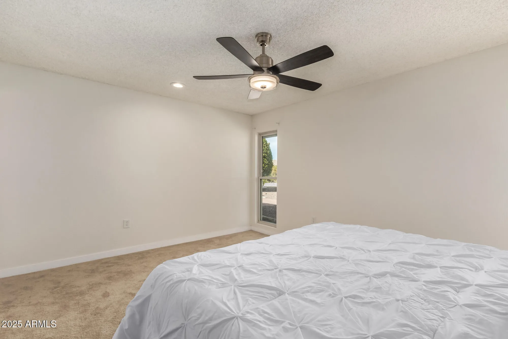 Property Slideshow image 12 of 36 | 10018 w burns dr, Sun City, AZ, 85351
