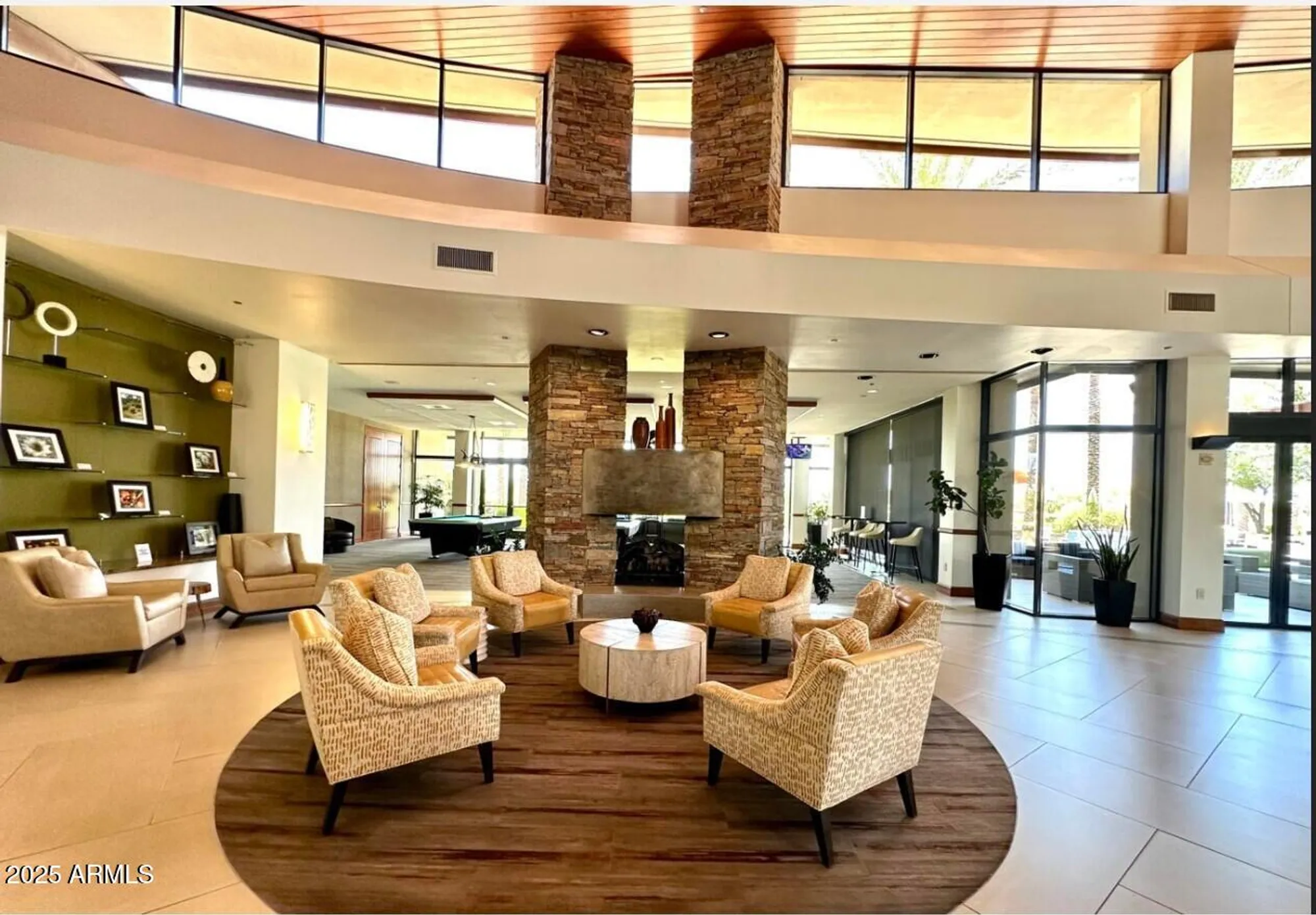 Property Slideshow image 32 of 75 | 12368 w running deer trl, Peoria, AZ, 85383