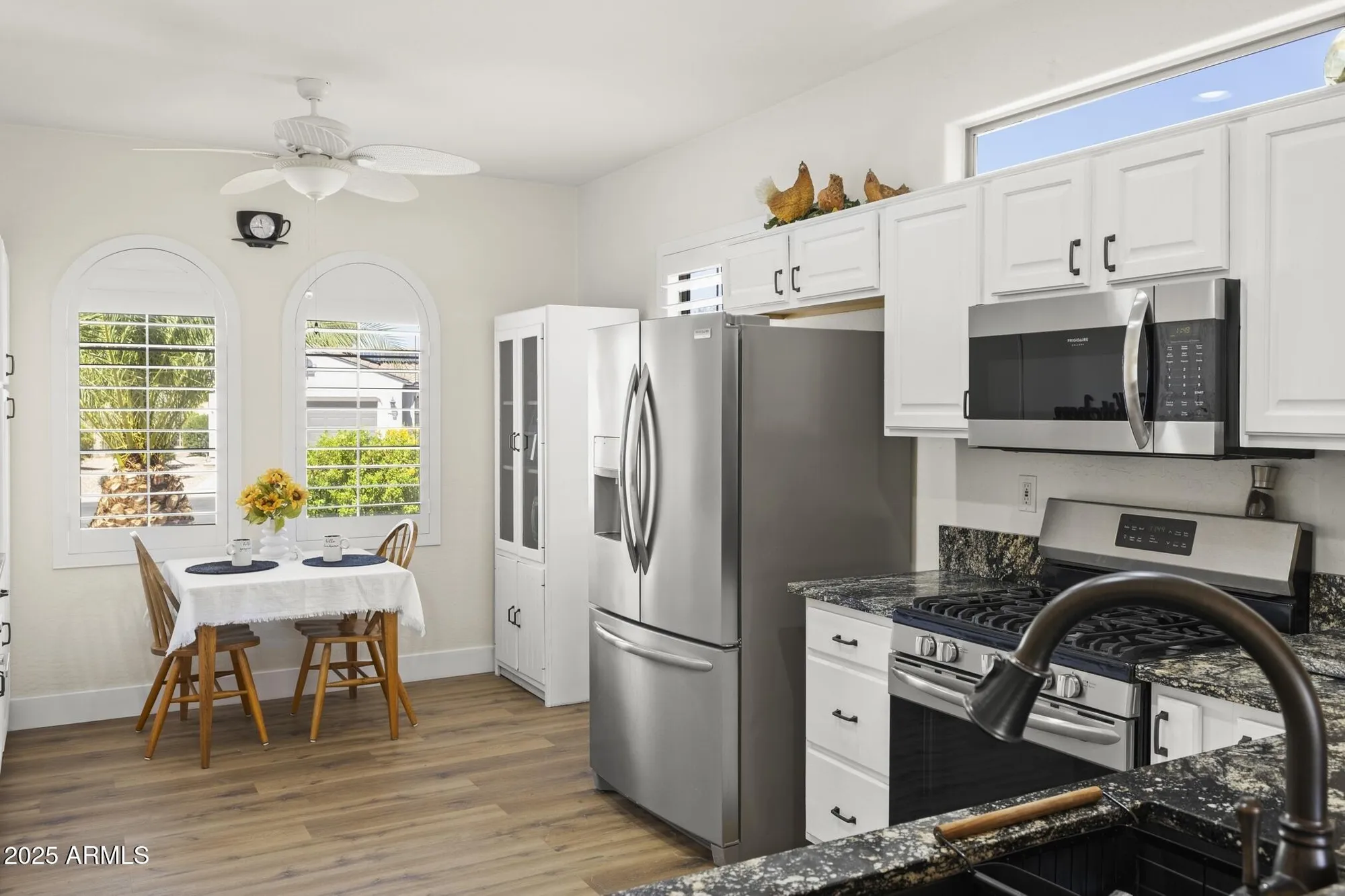 Property Slideshow image 10 of 77 | 15009 w wrigley way, Surprise, AZ, 85374