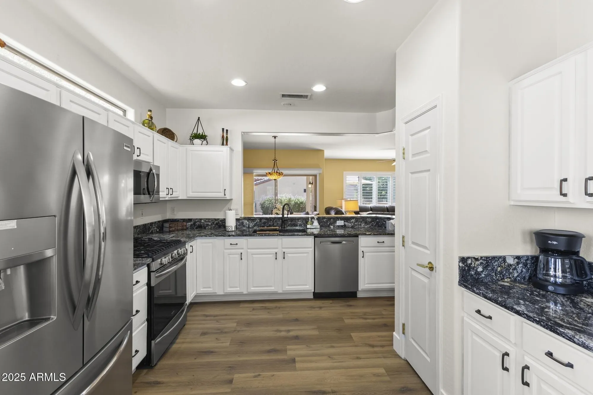 Property Slideshow image 9 of 77 | 15009 w wrigley way, Surprise, AZ, 85374