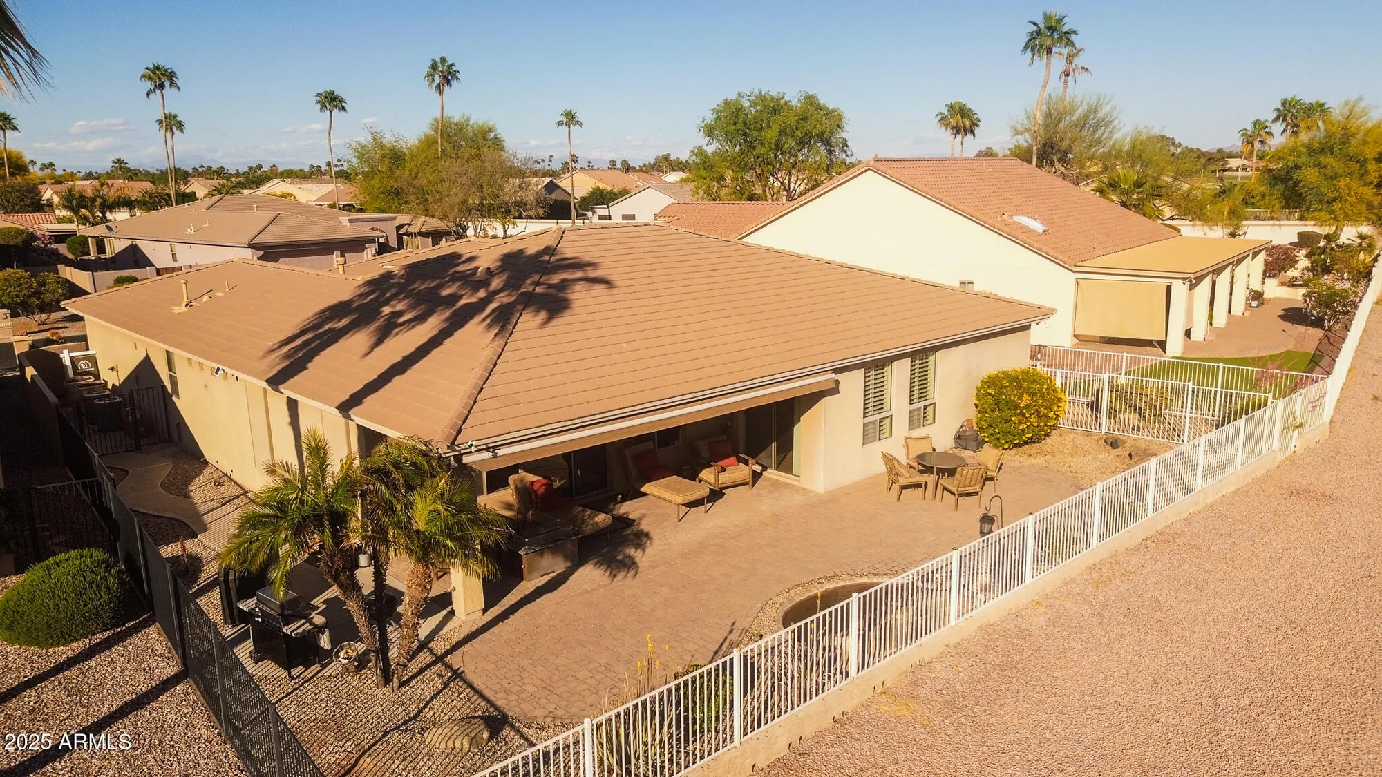 Property Slideshow image 11 of 47 | 24528 s lakeway cir sw, Sun Lakes, AZ, 85248
