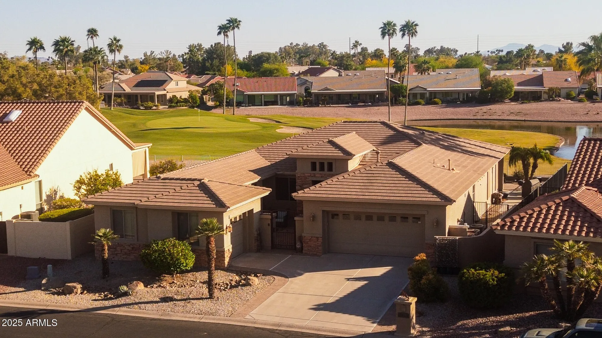 Property Slideshow image 13 of 47 | 24528 s lakeway cir sw, Sun Lakes, AZ, 85248