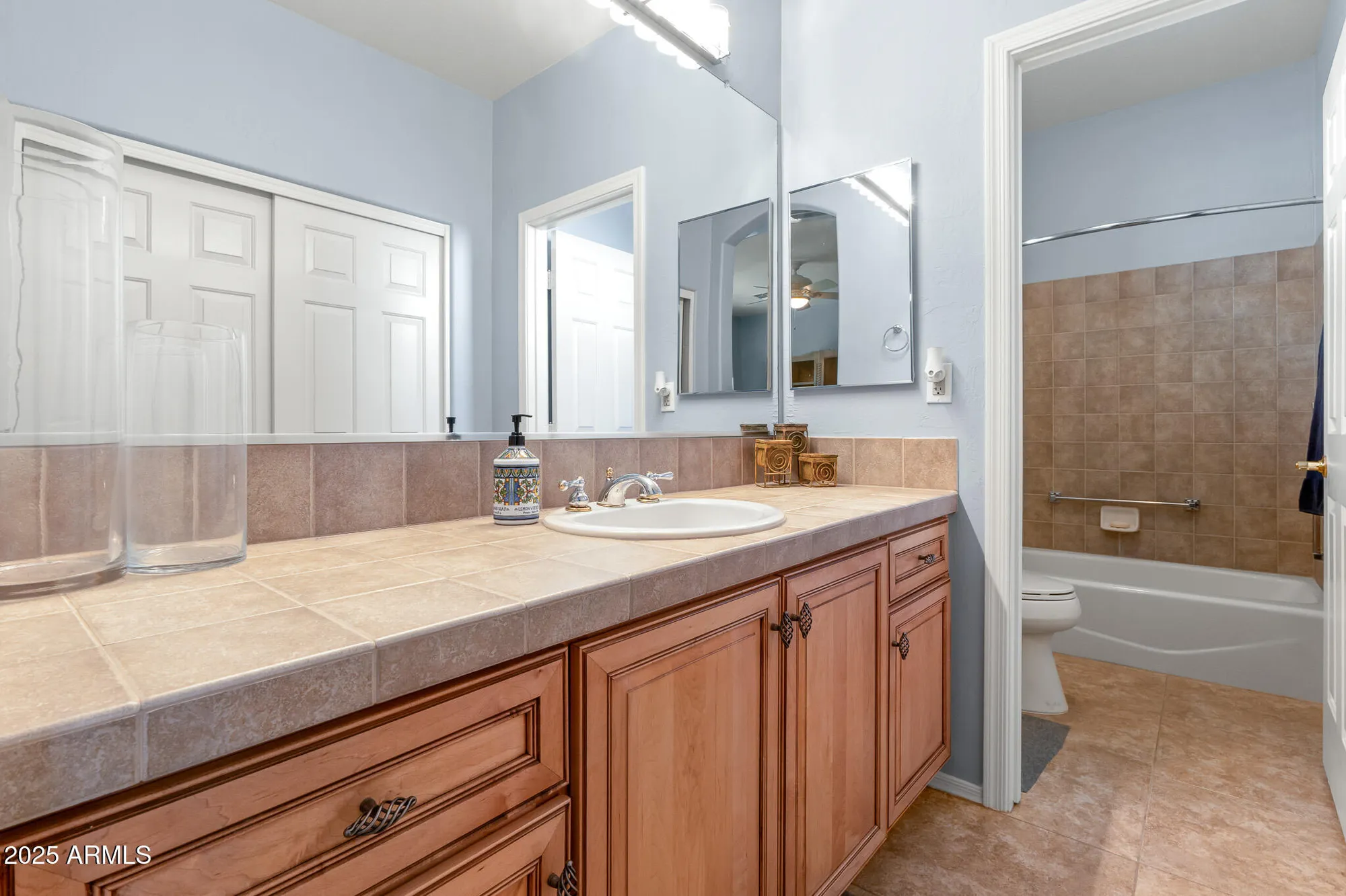 Property Slideshow image 38 of 47 | 24528 s lakeway cir sw, Sun Lakes, AZ, 85248