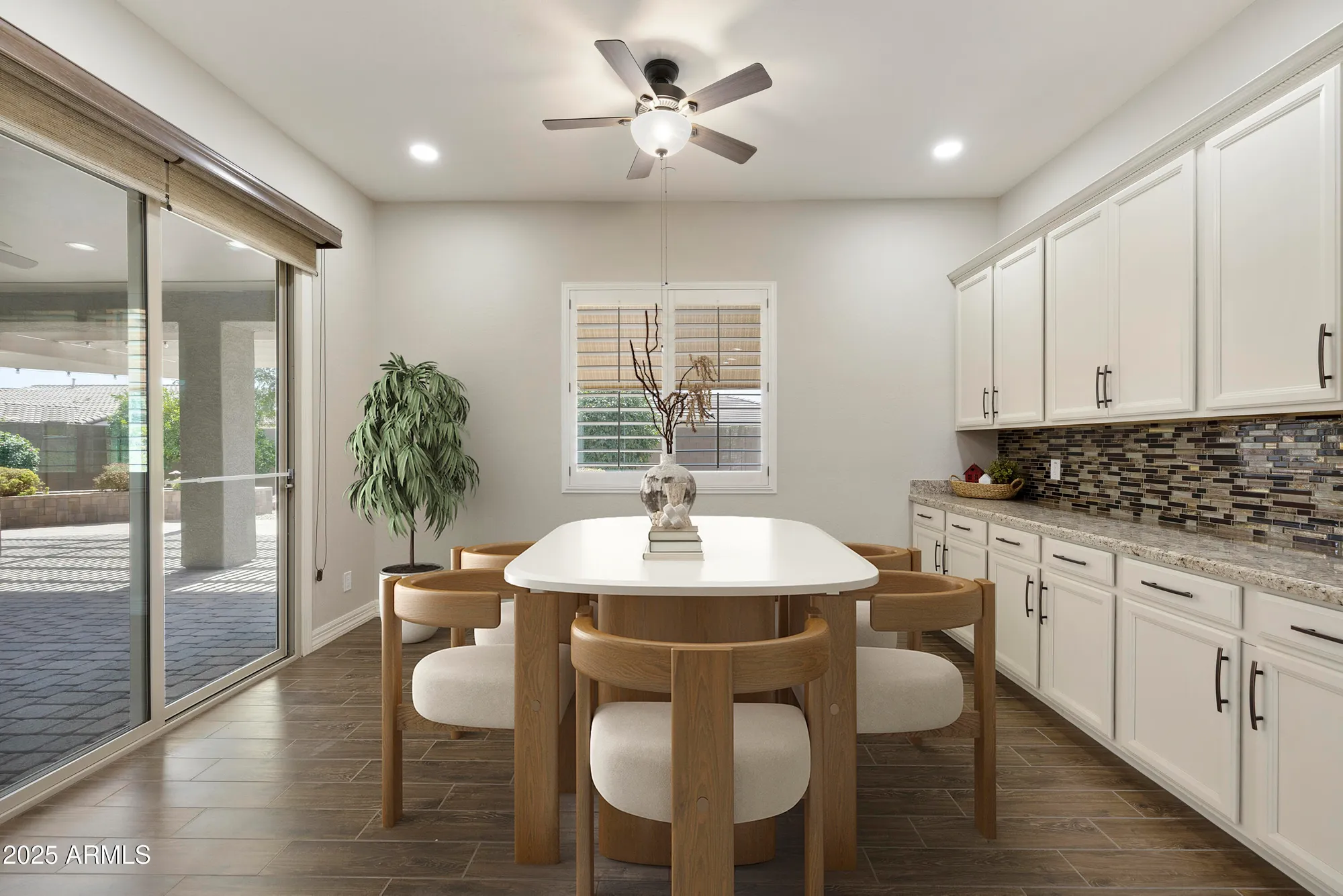 Property Slideshow image 11 of 68 | 10049 e topaz ave, Mesa, AZ, 85212