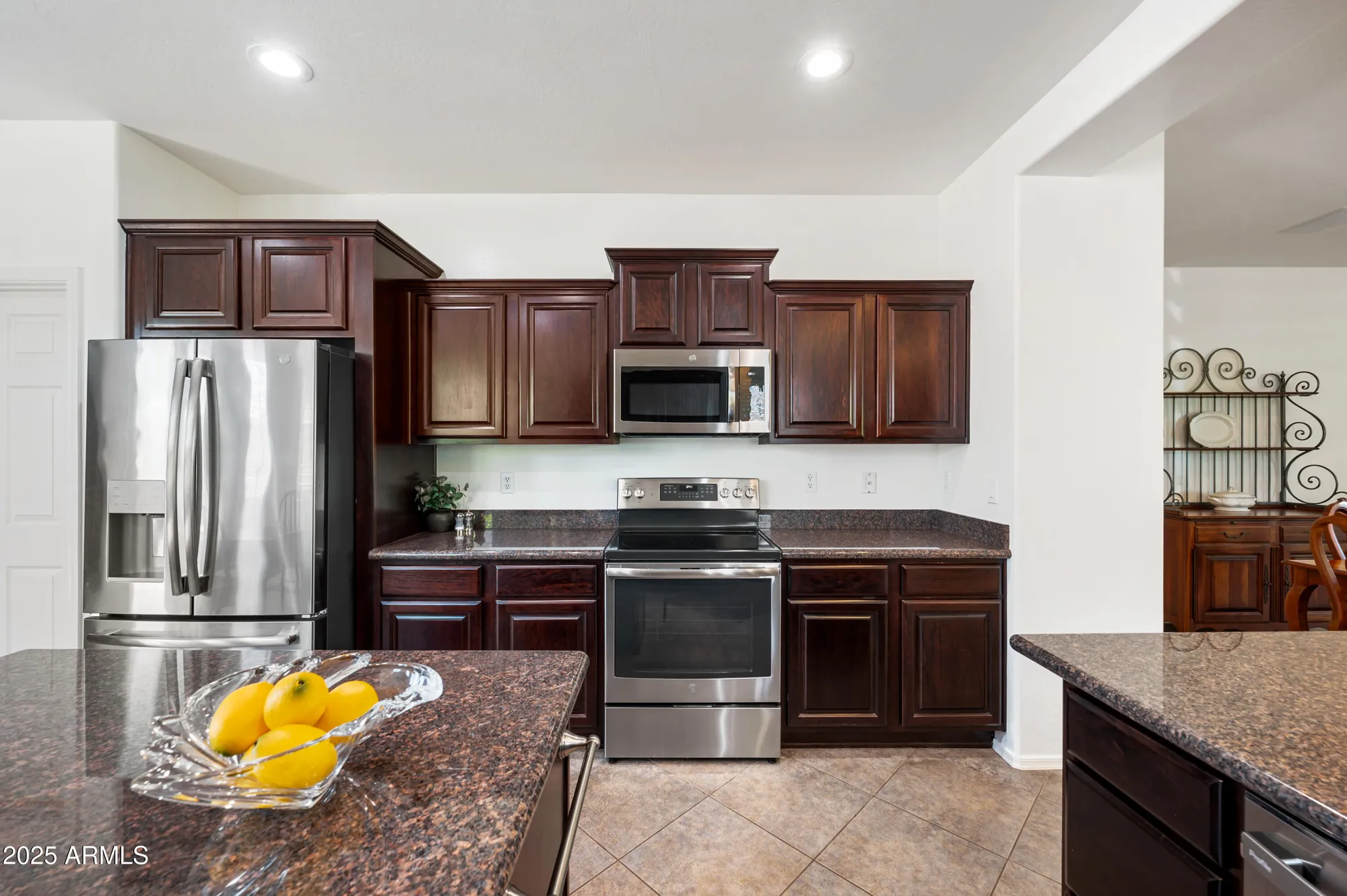 Property Slideshow image 10 of 37 | 27675 n helios trl, Peoria, AZ, 85383