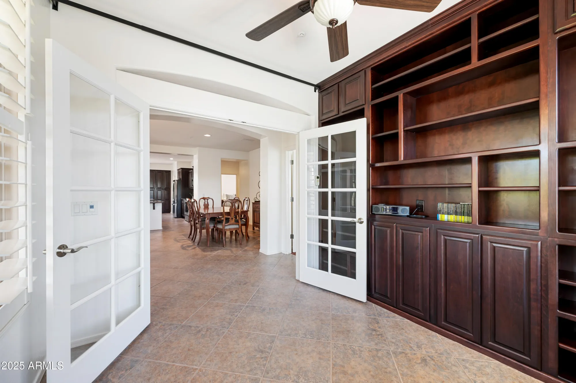 Property Slideshow image 16 of 37 | 27675 n helios trl, Peoria, AZ, 85383