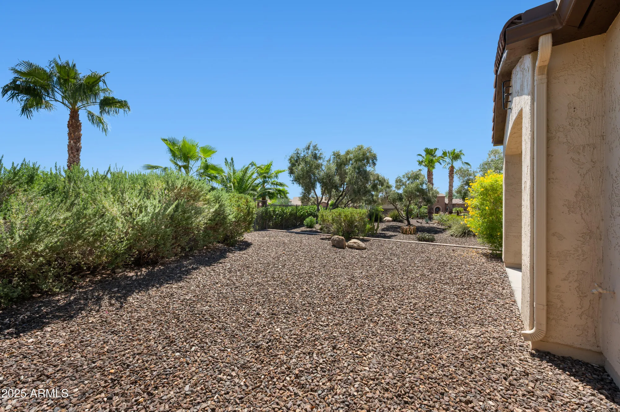 Property Slideshow image 29 of 37 | 27675 n helios trl, Peoria, AZ, 85383