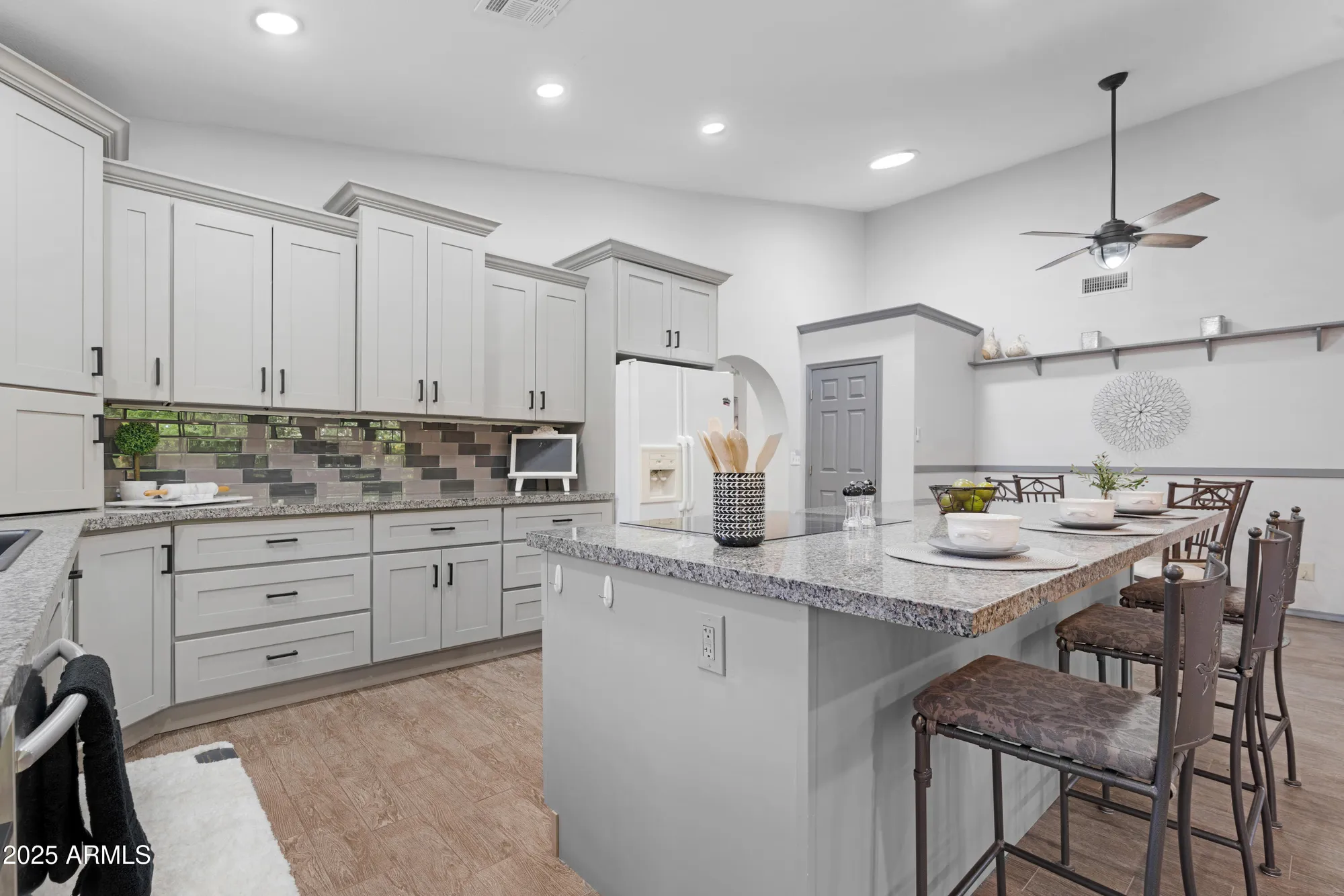 Property Slideshow image 13 of 39 | 26637 s new town dr, Sun Lakes, AZ, 85248