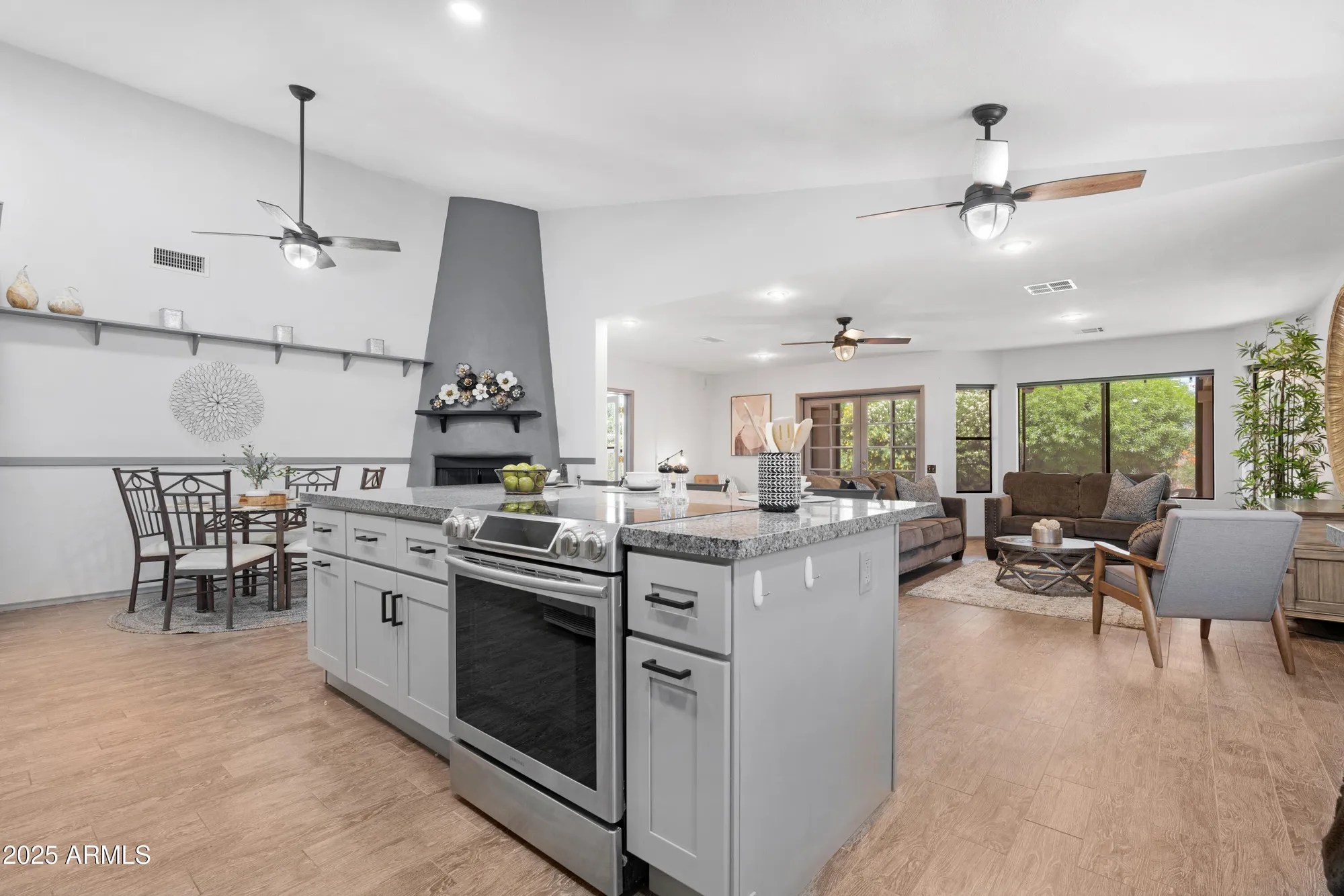 Property Slideshow image 15 of 39 | 26637 s new town dr, Sun Lakes, AZ, 85248