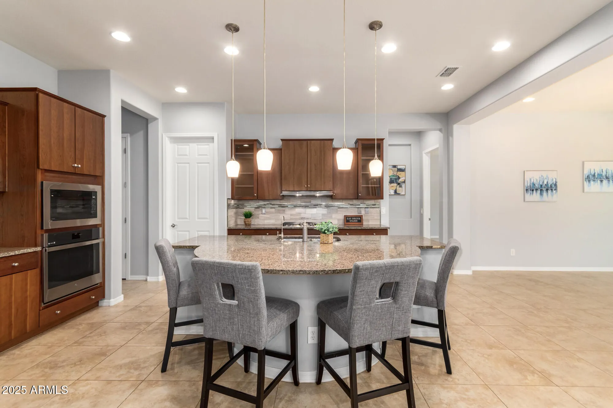 Property Slideshow image 4 of 88 | 7218 w autumn vista way, Florence, AZ, 85132