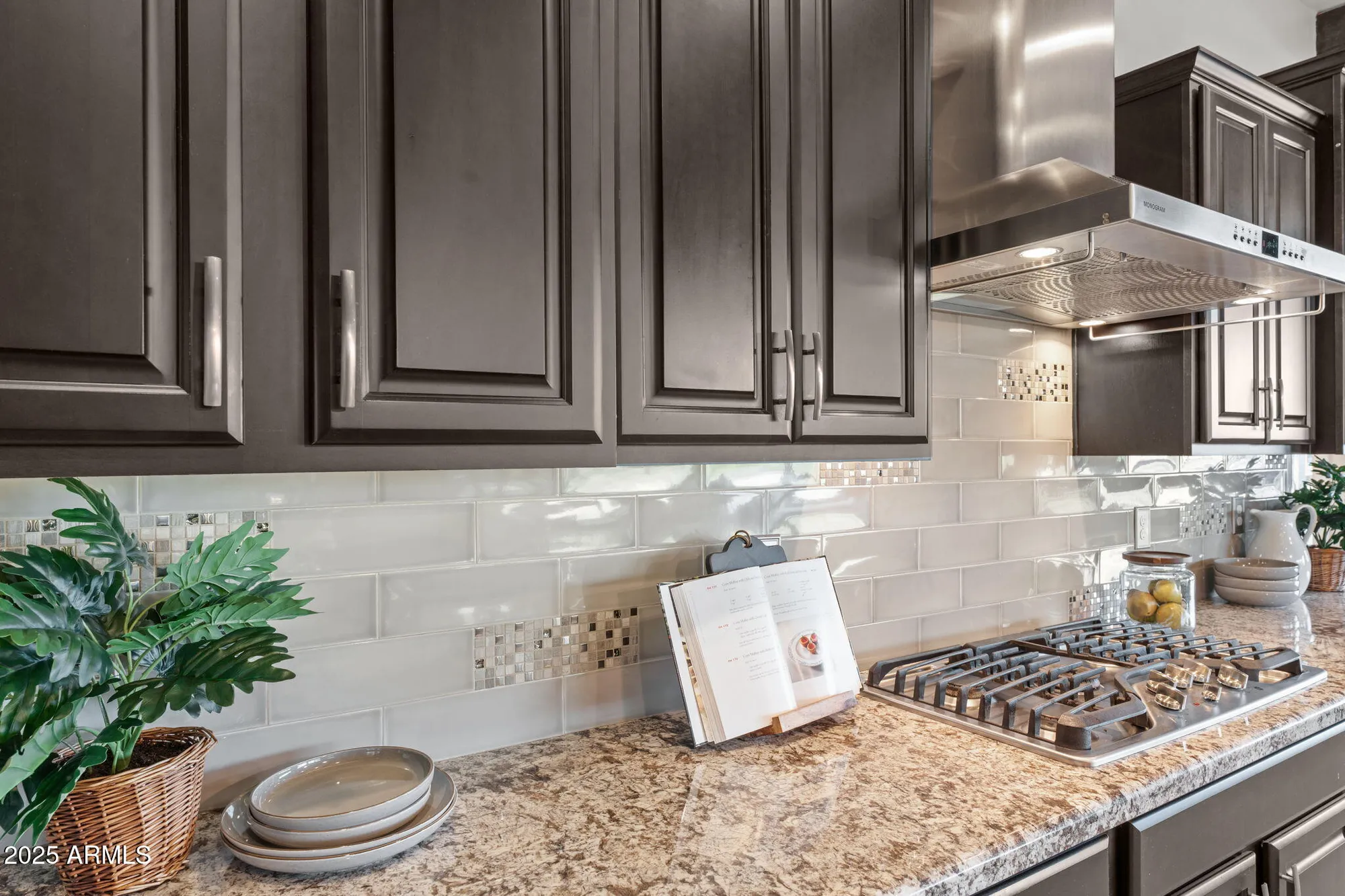 Property Slideshow image 13 of 69 | 3248 rising sun rdg, Wickenburg, AZ, 85390