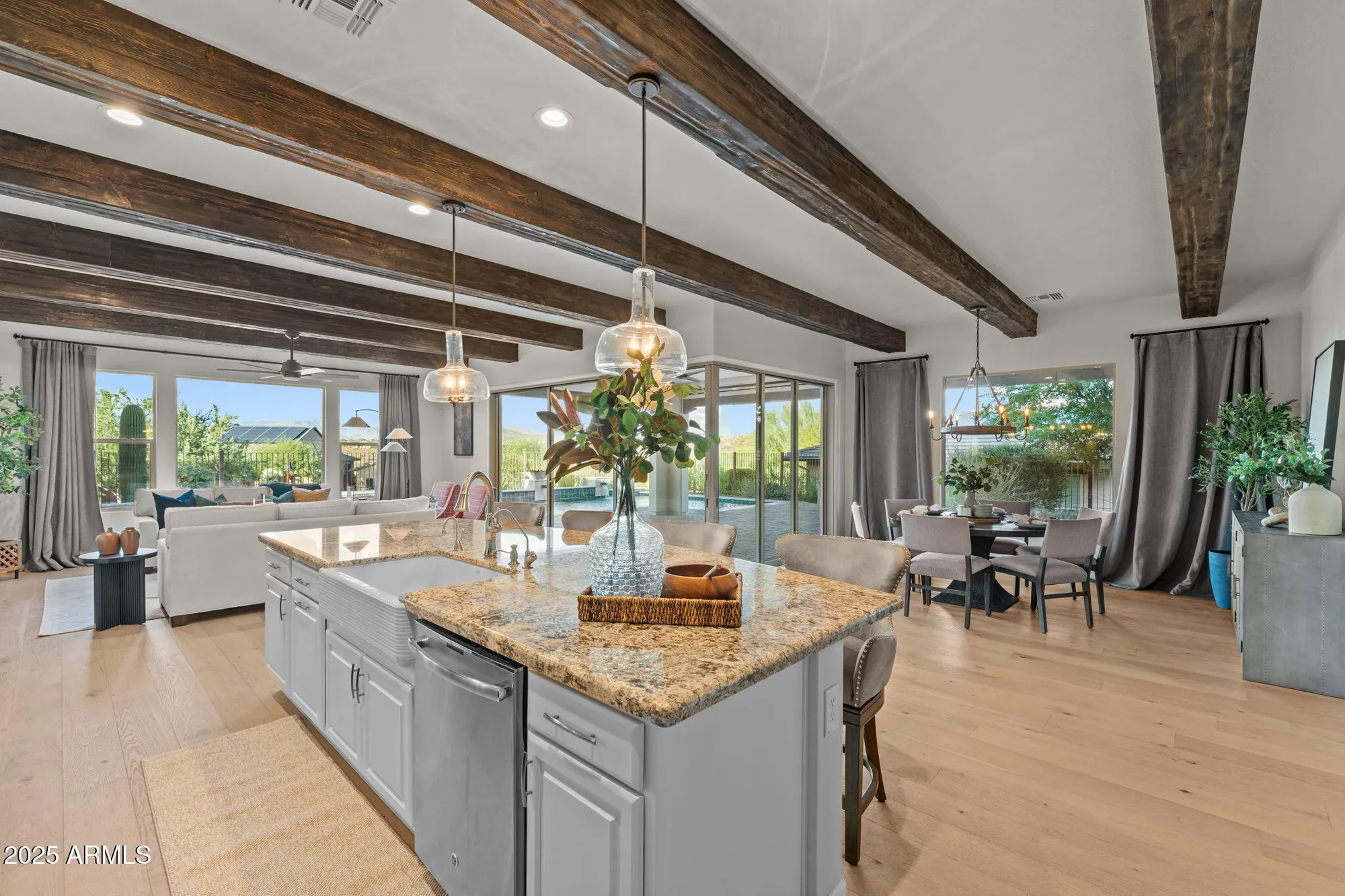 Property Slideshow image 5 of 69 | 3248 rising sun rdg, Wickenburg, AZ, 85390