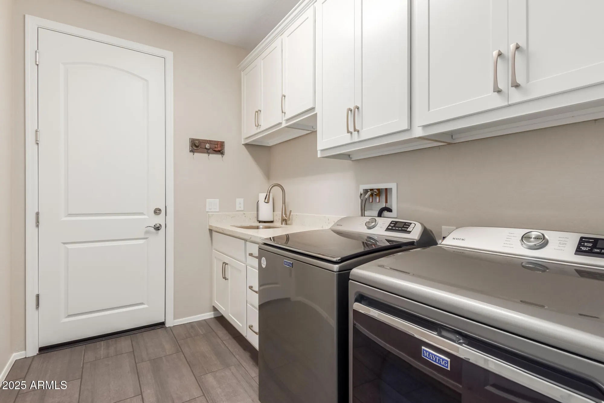 Property Slideshow image 13 of 28 | 27021 w kerry ln, Buckeye, AZ, 85396