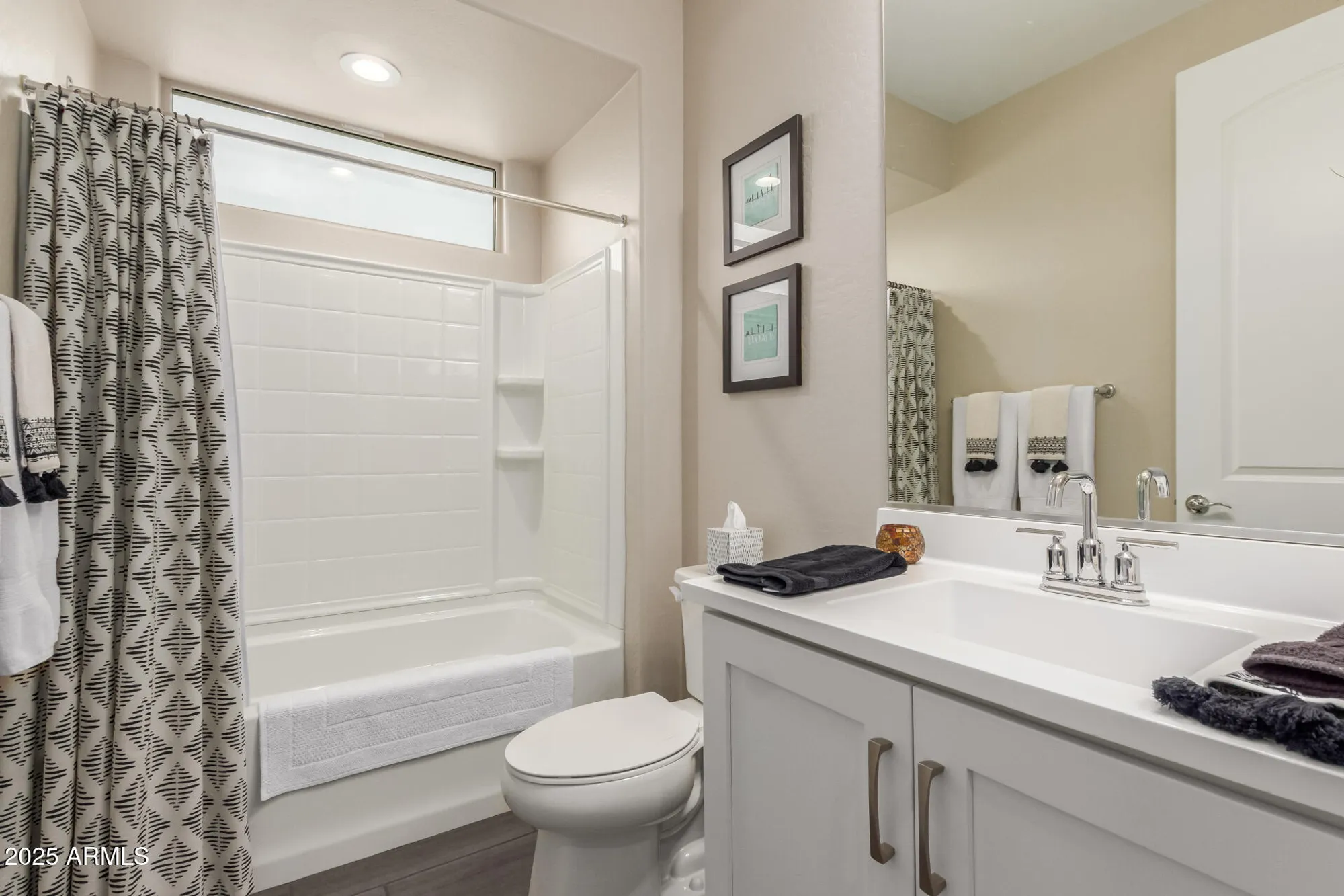 Property Slideshow image 12 of 28 | 27021 w kerry ln, Buckeye, AZ, 85396